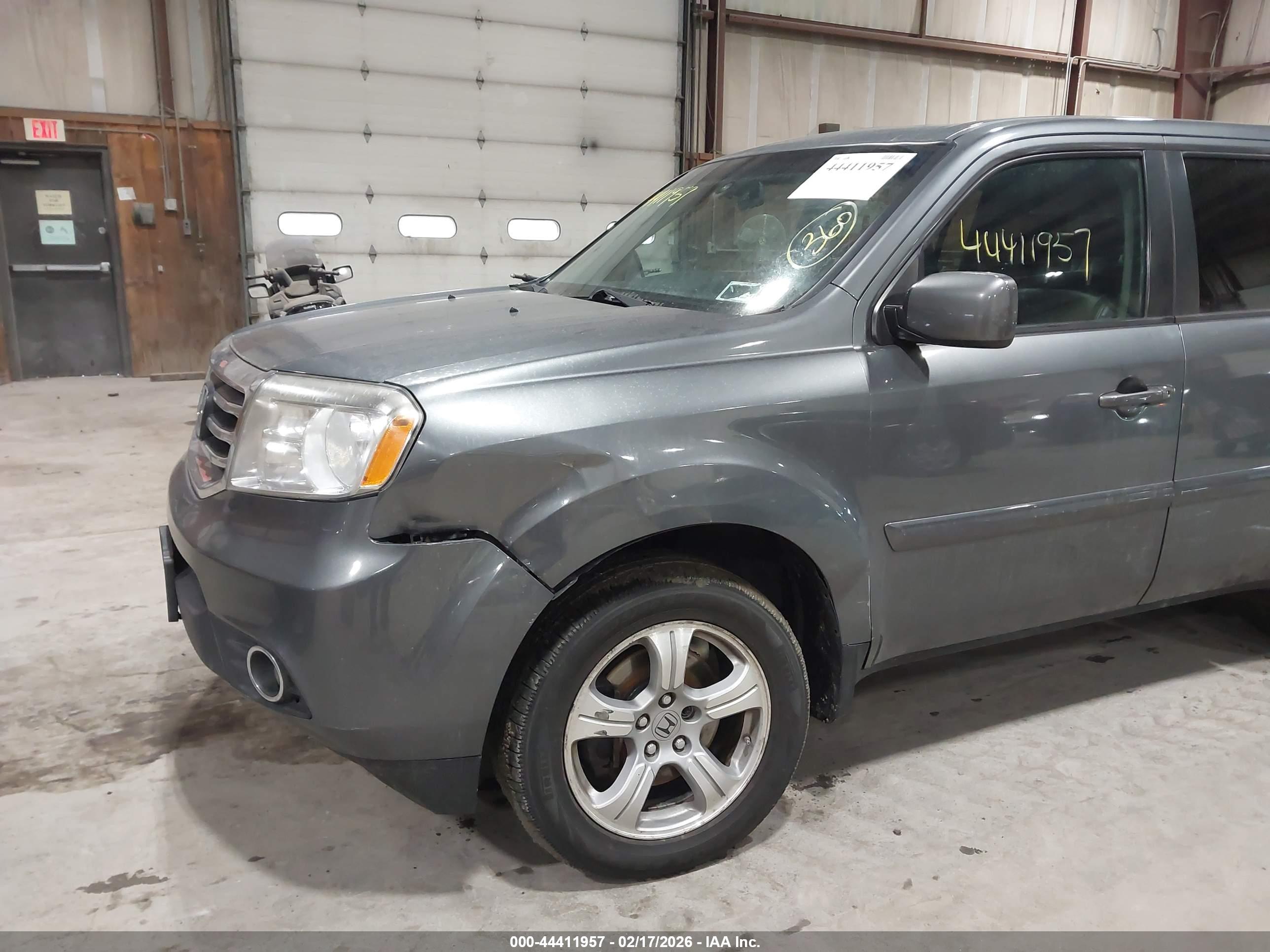 HONDA PILOT image 6