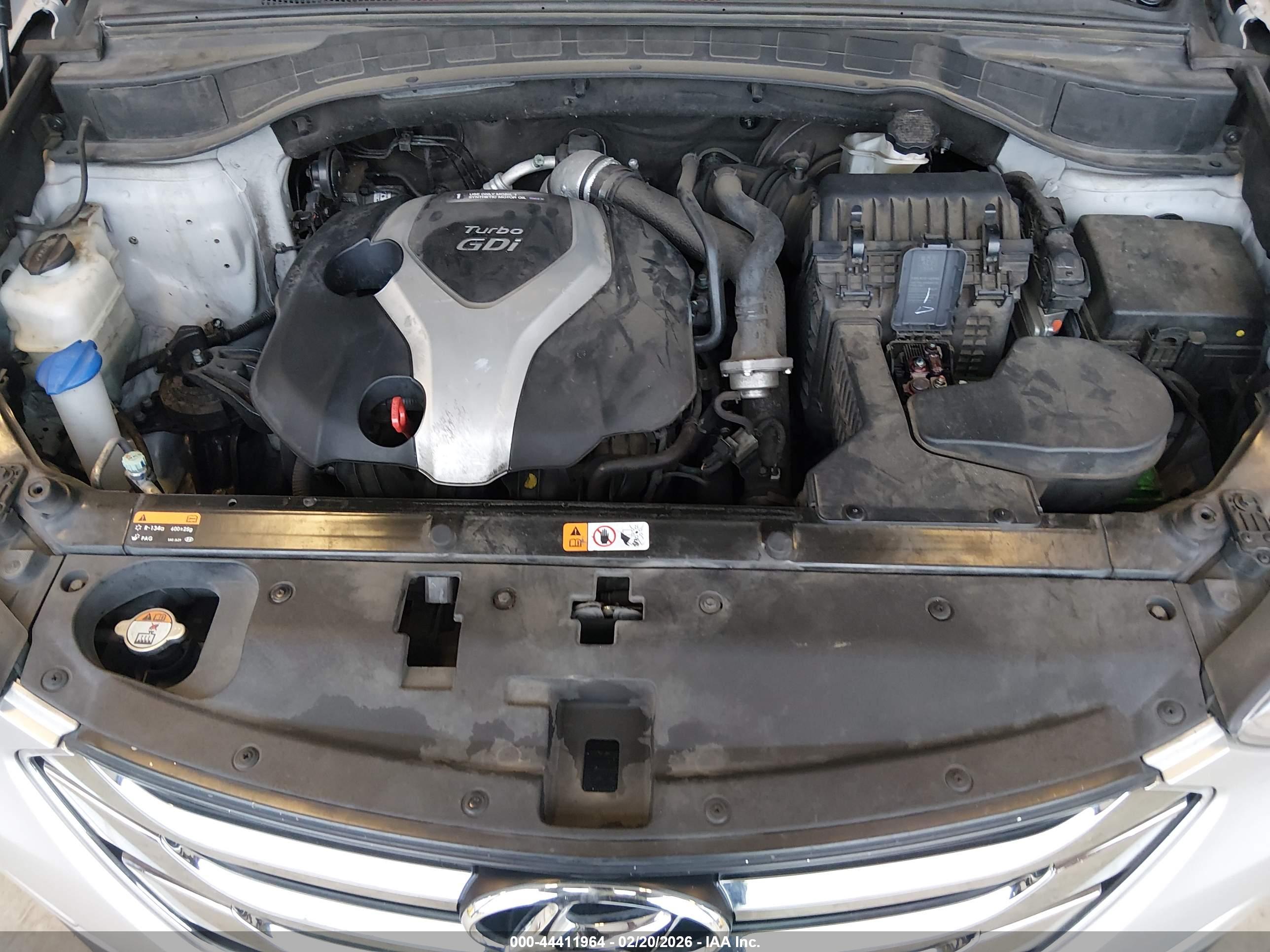 HYUNDAI SANTA image 10