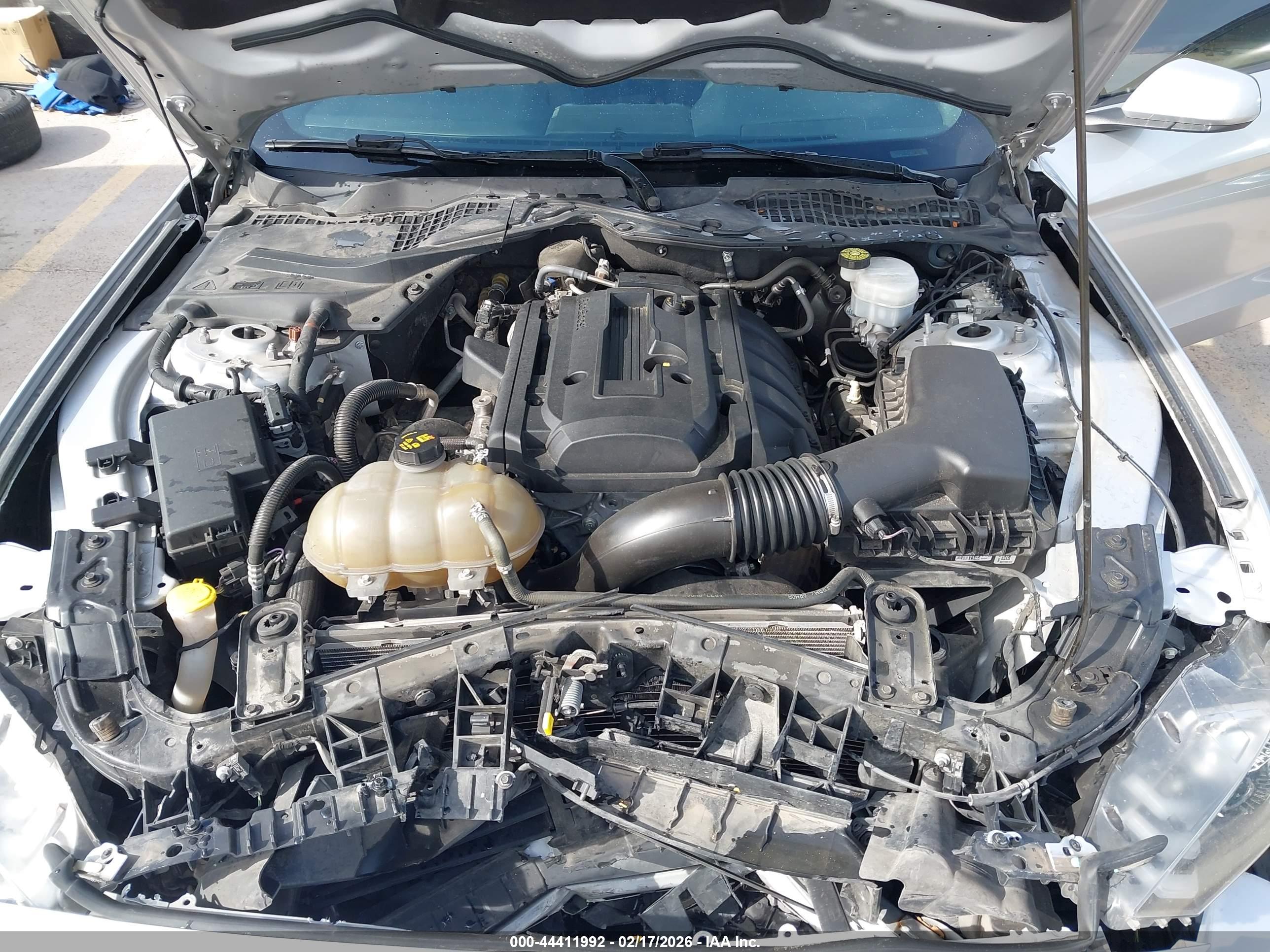 FORD MUSTANG image 10