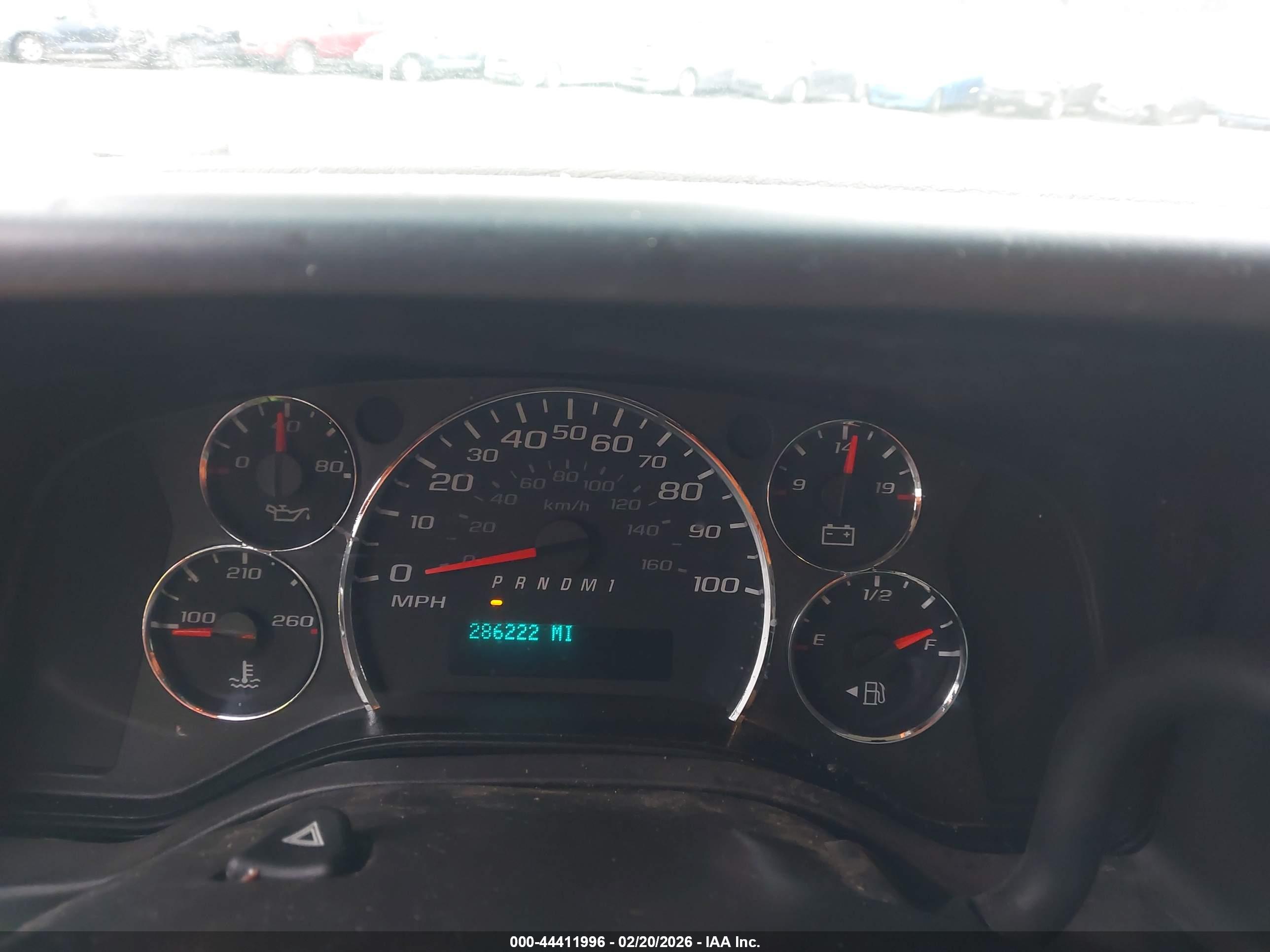 CHEVROLET EXPRESS image 7