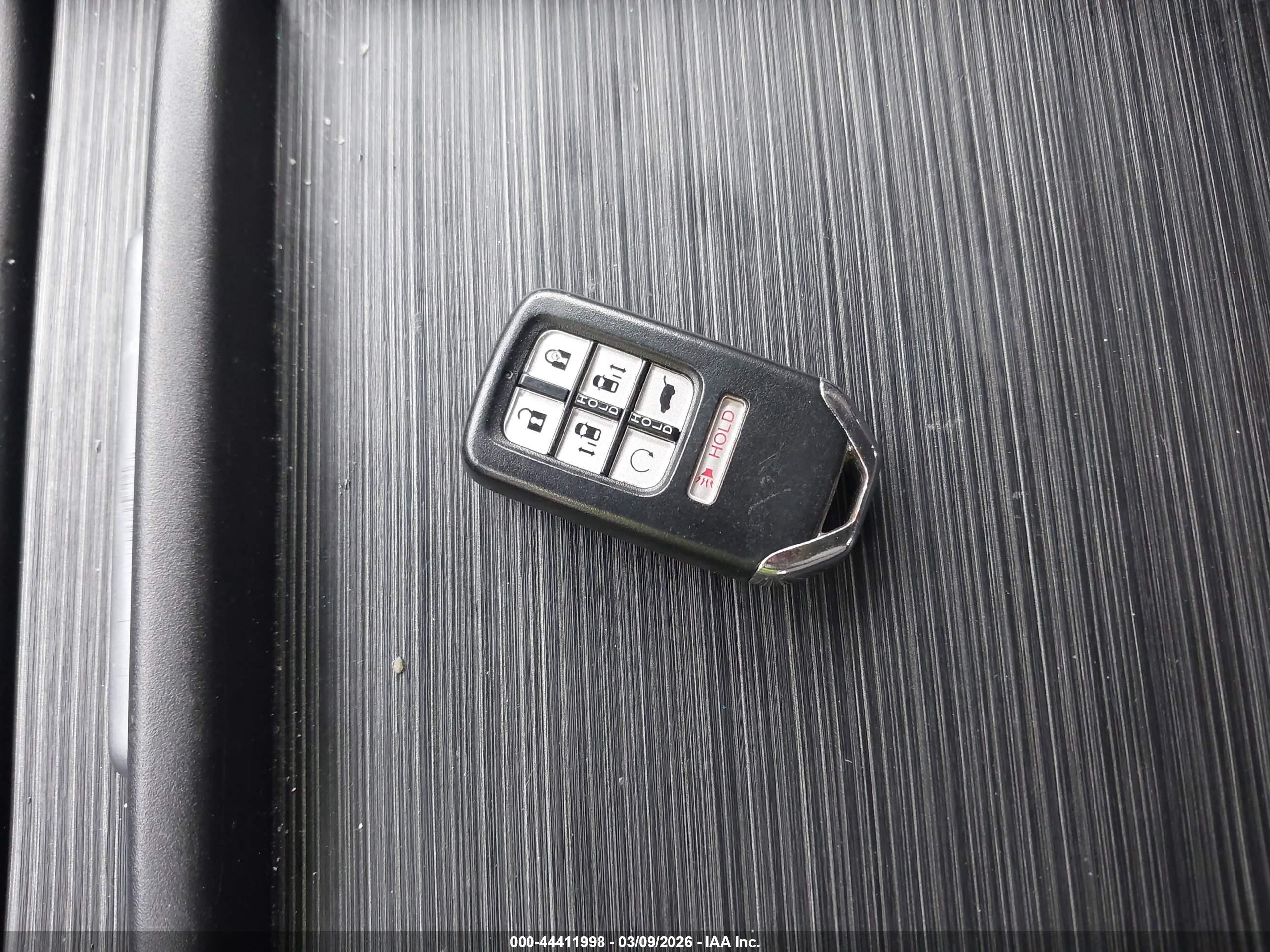 HONDA ODYSSEY image 11