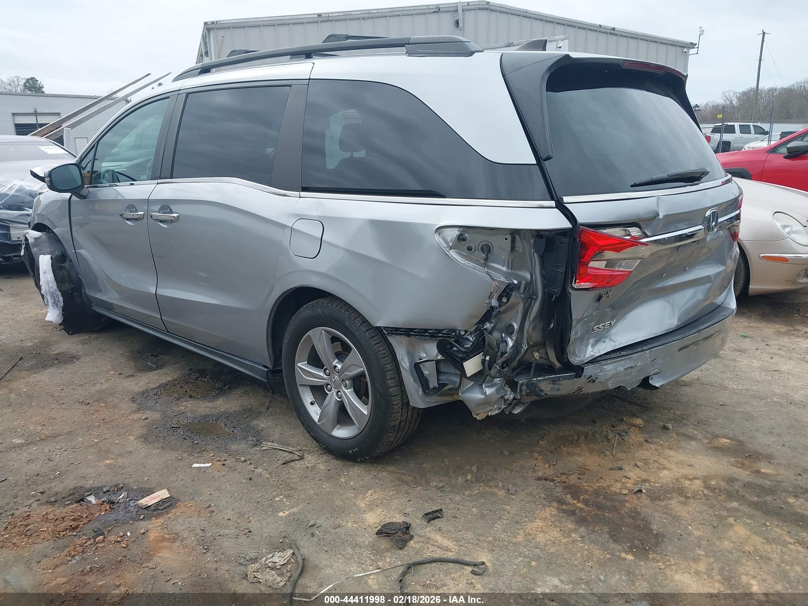 HONDA ODYSSEY image 3