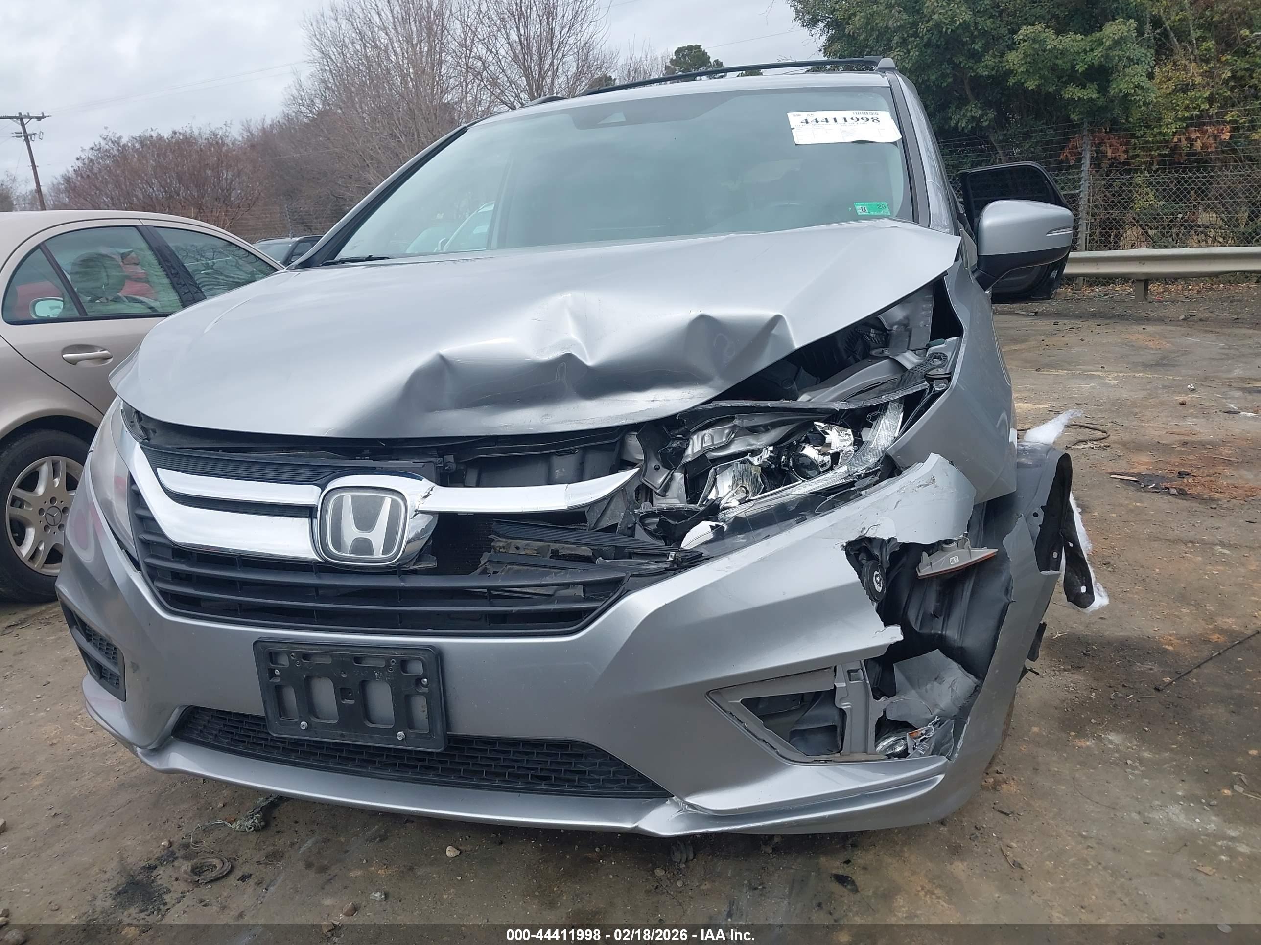 HONDA ODYSSEY image 6