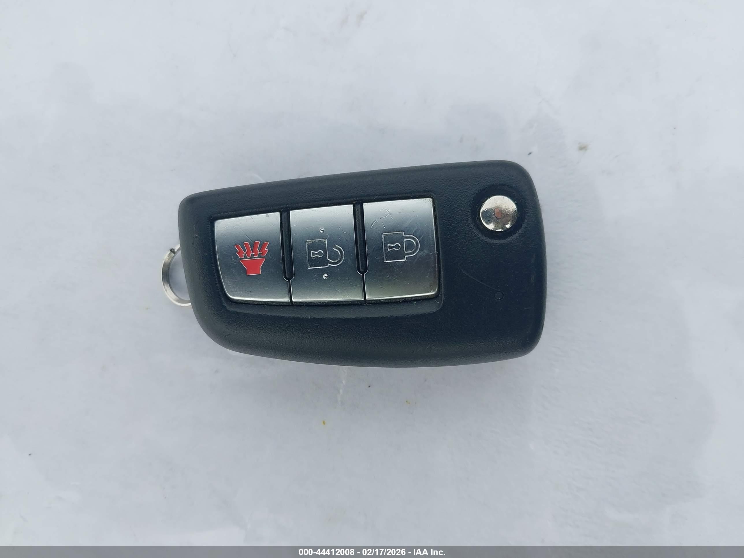 NISSAN ROGUE image 11