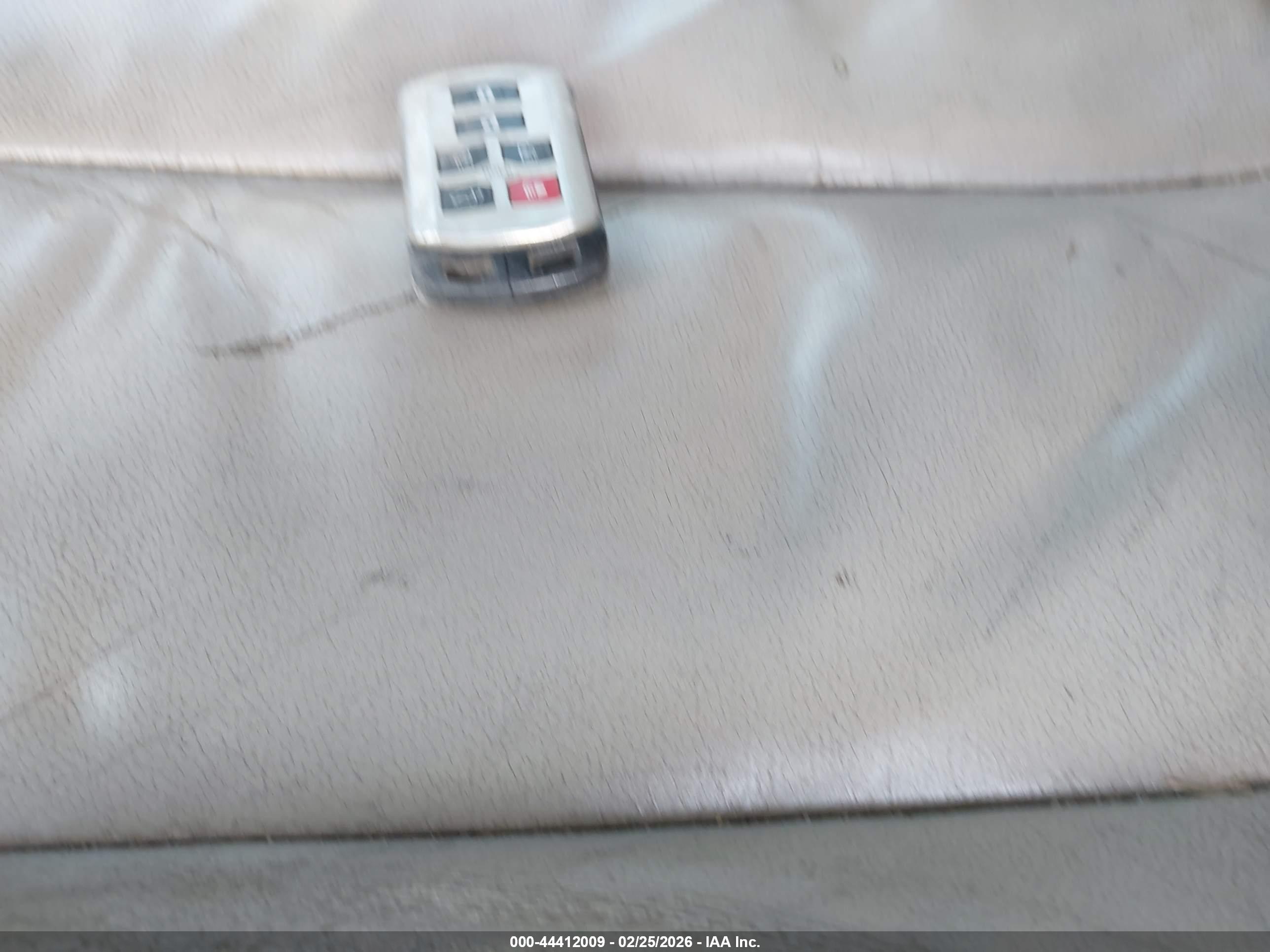TOYOTA SIENNA image 11