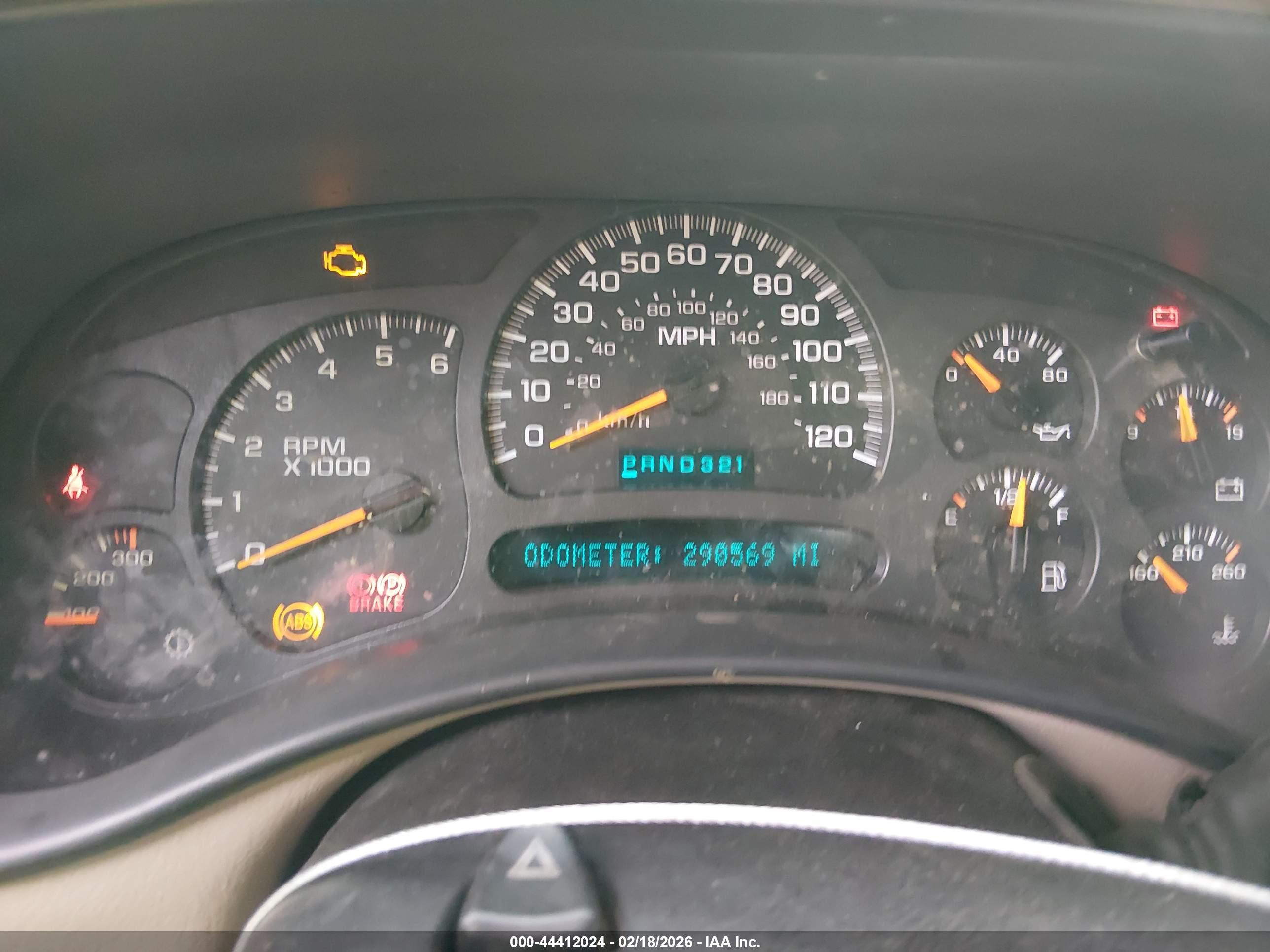 CHEVROLET SILVERADO image 7