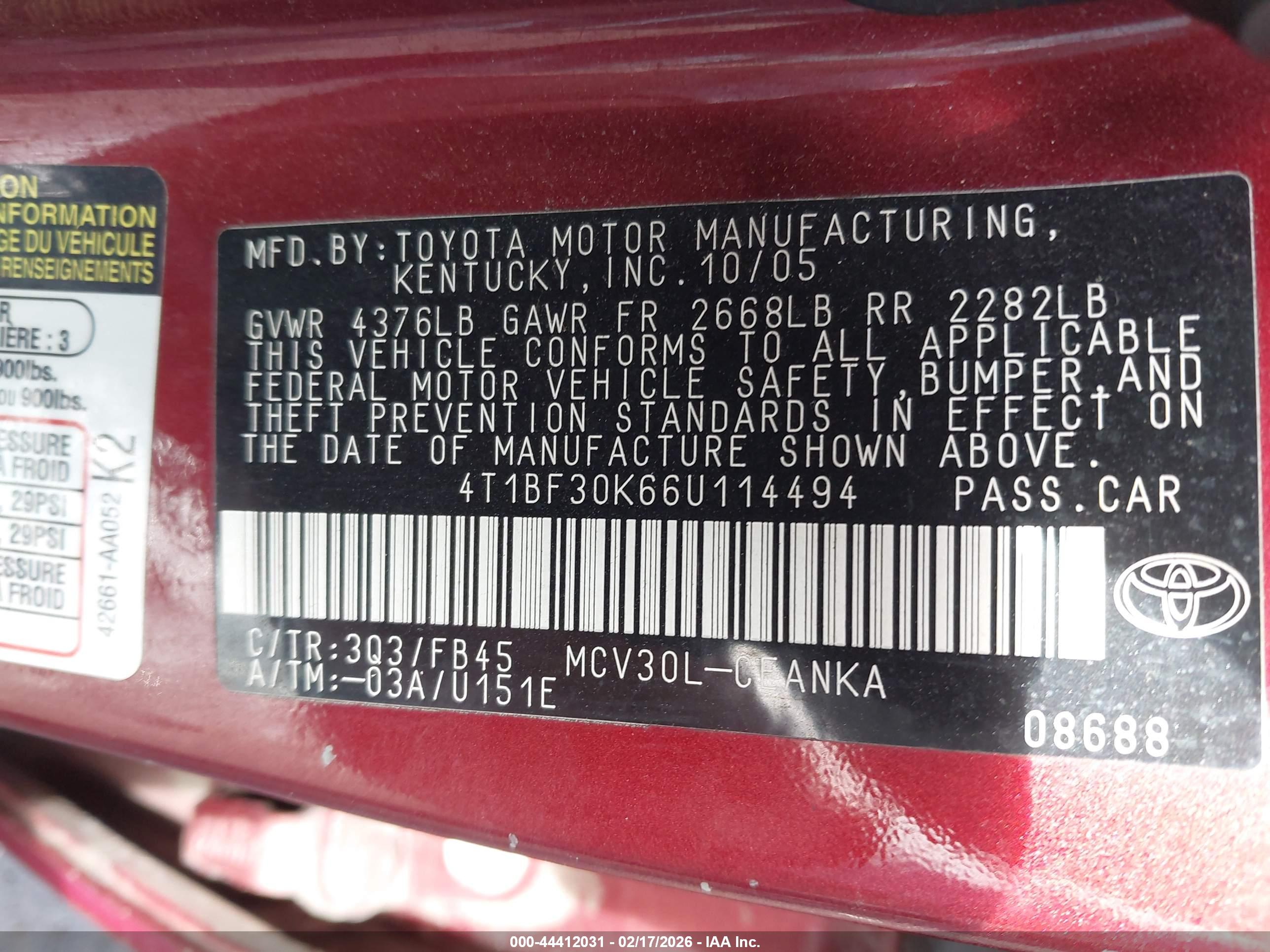 TOYOTA CAMRY image 9