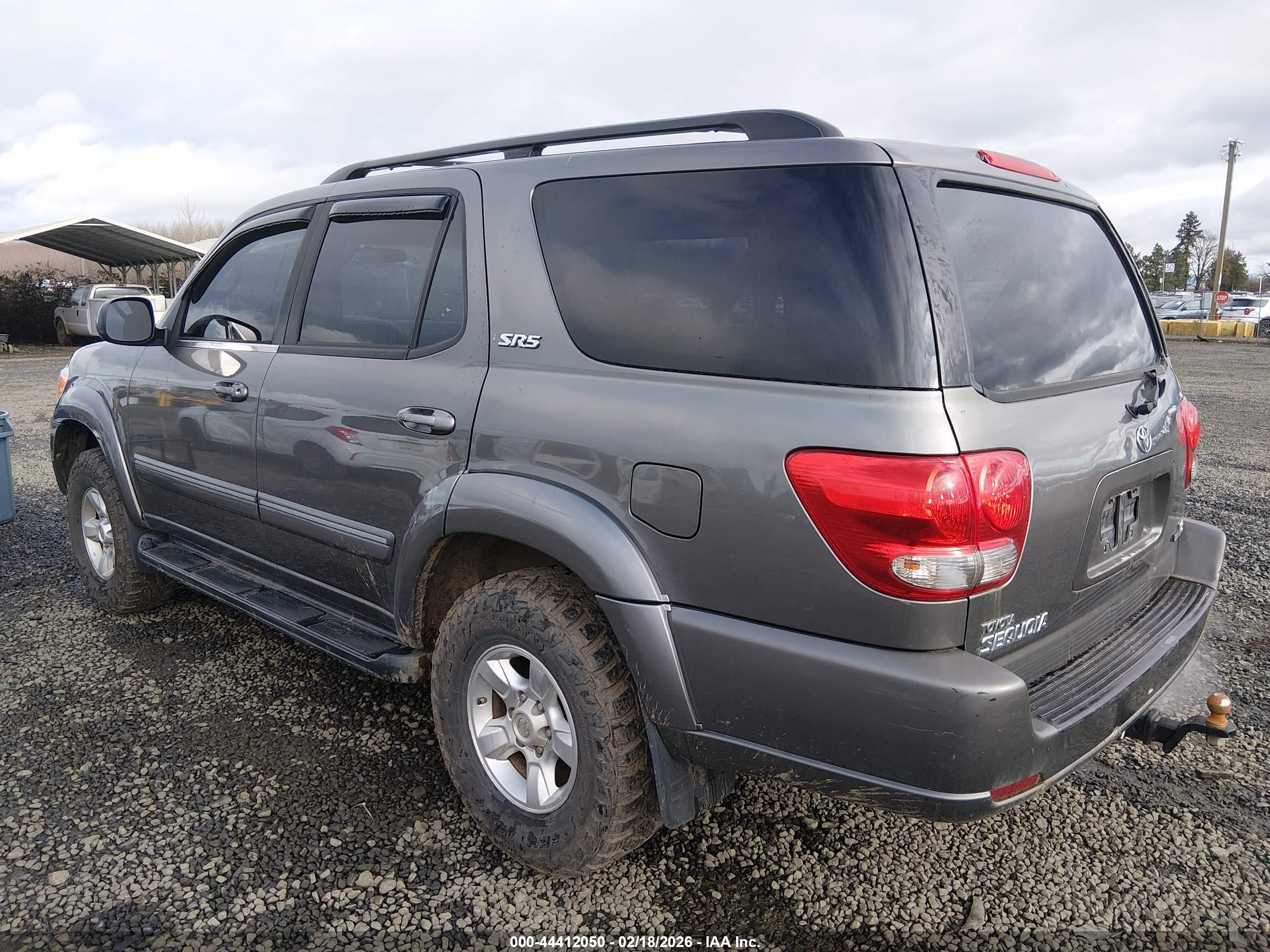 TOYOTA SEQUOIA image 3