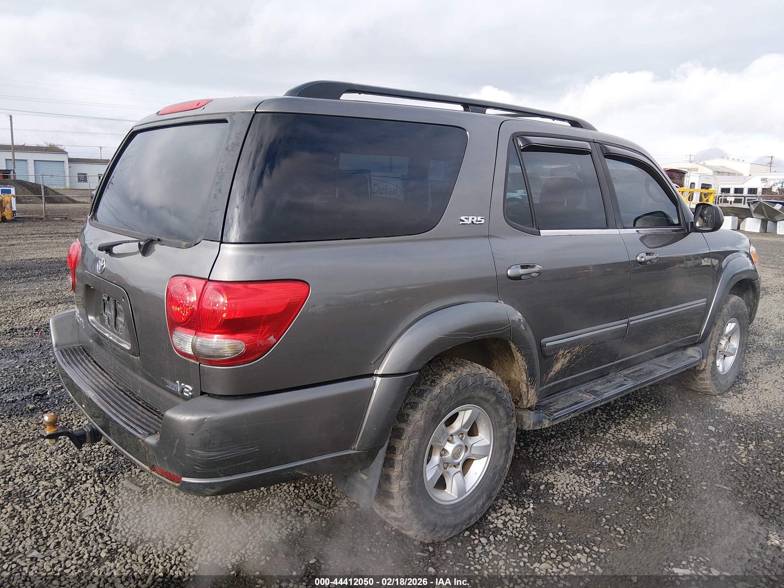 TOYOTA SEQUOIA image 4