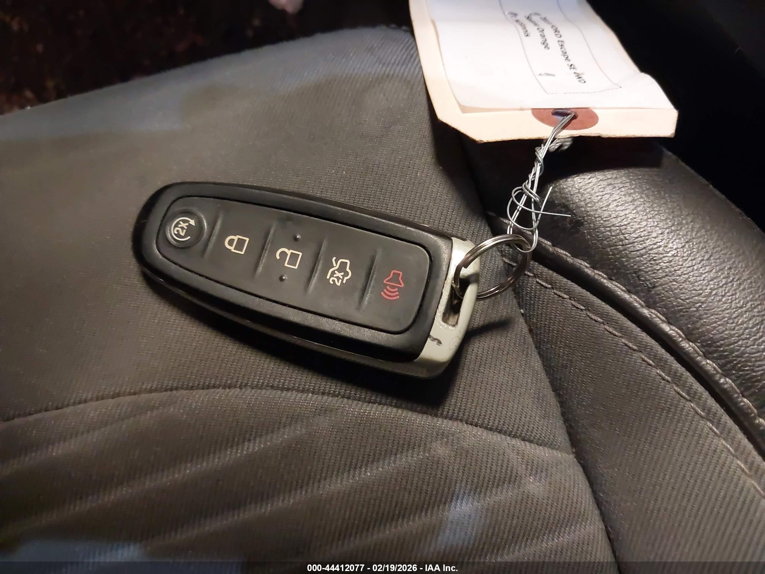 FORD ESCAPE image 11