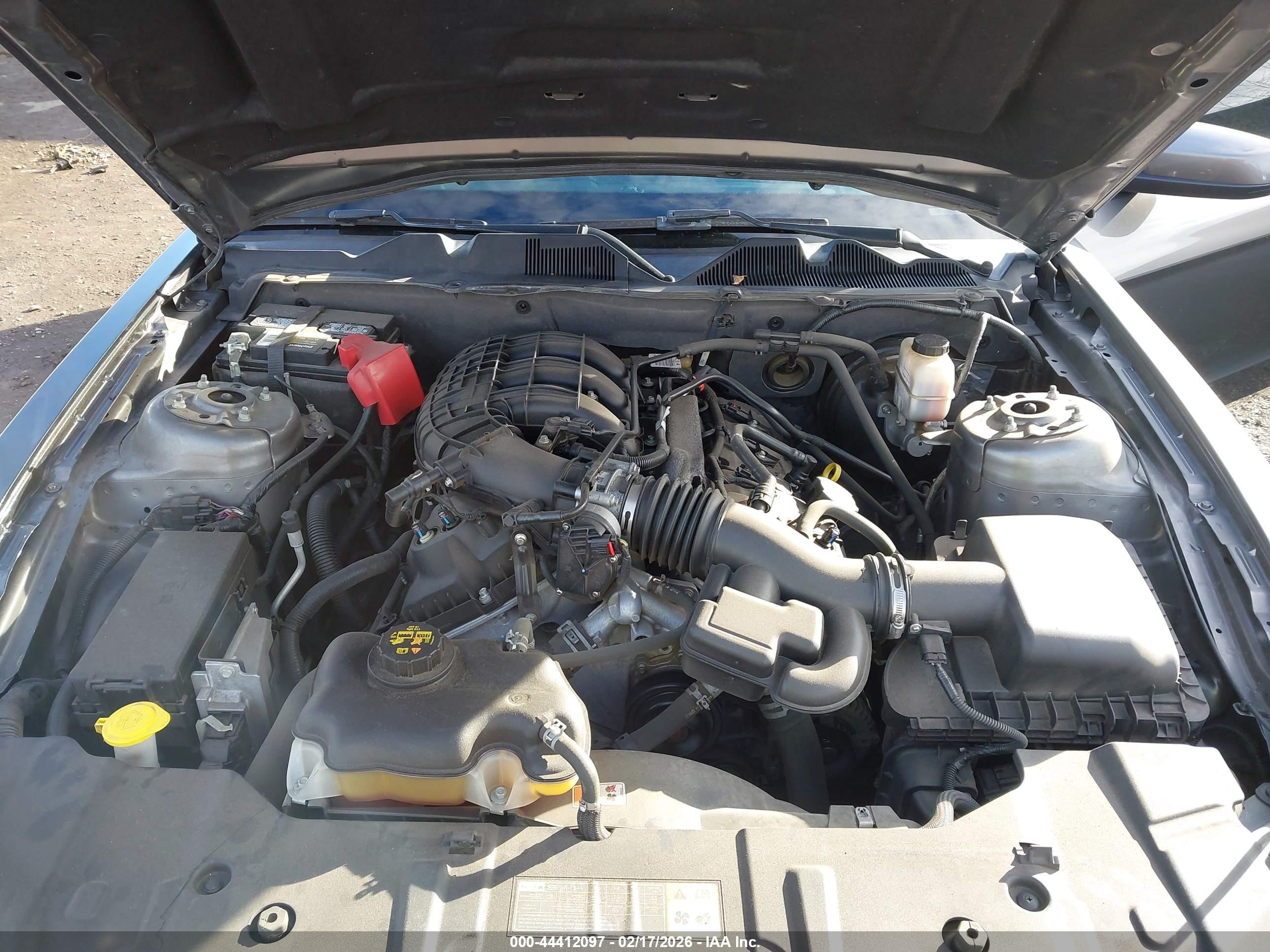 FORD MUSTANG image 10