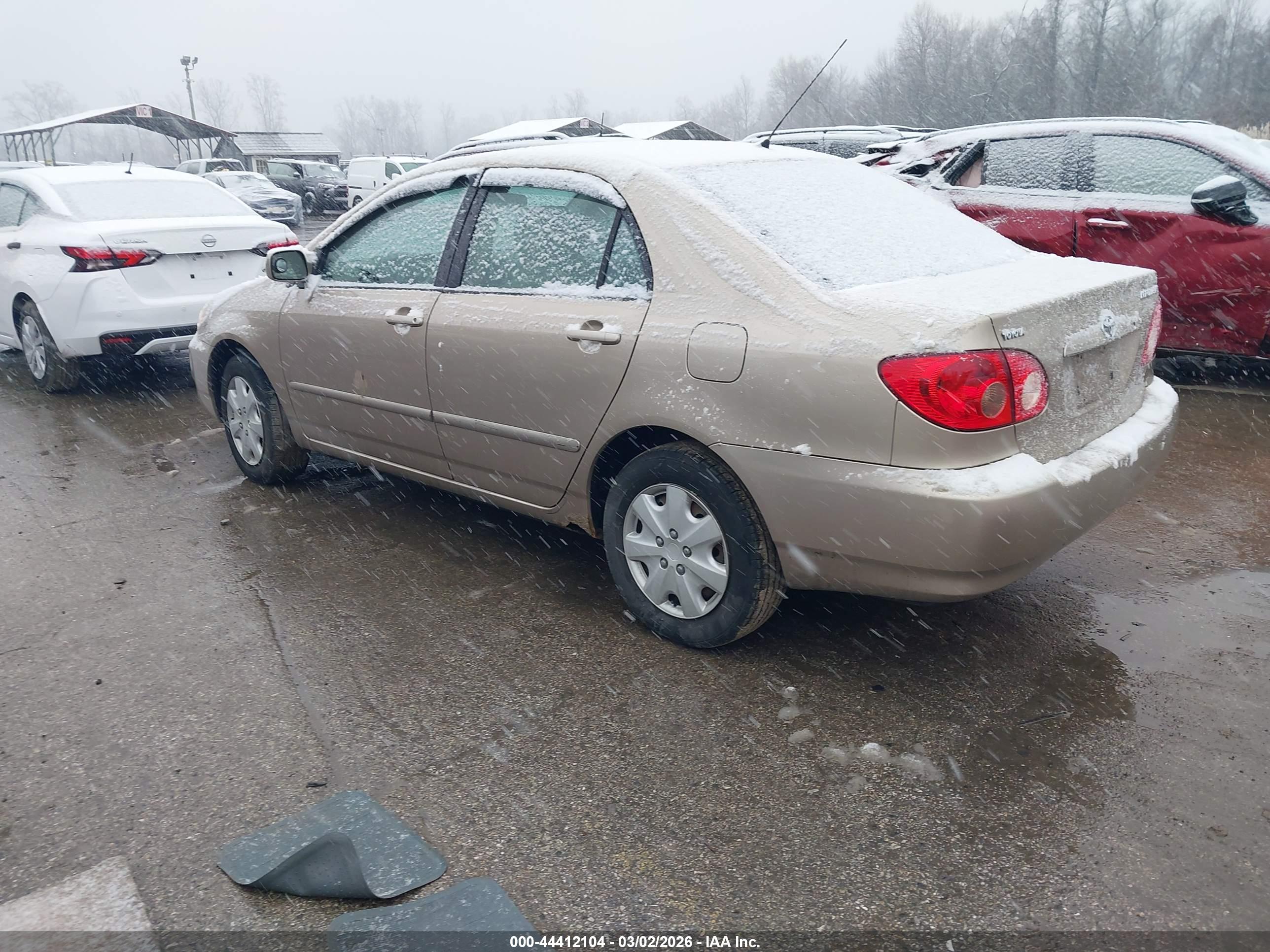 TOYOTA COROLLA image 3