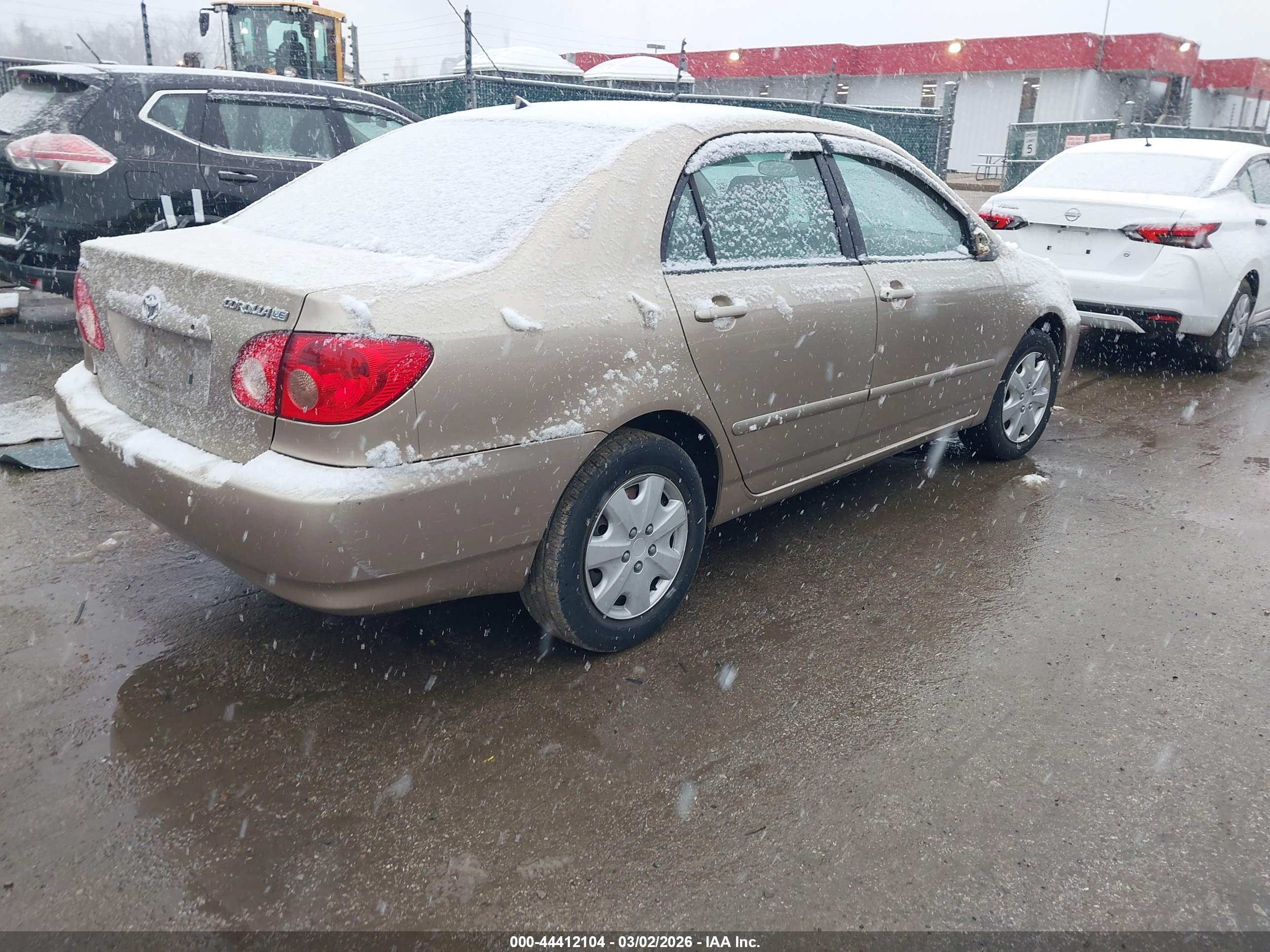 TOYOTA COROLLA image 4
