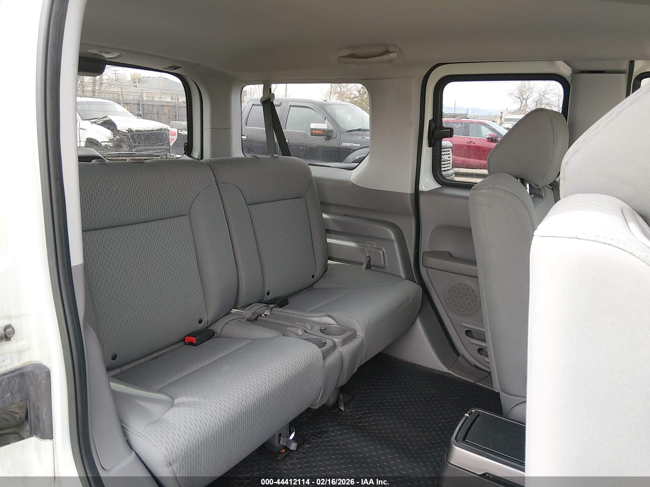 HONDA ELEMENT image 8