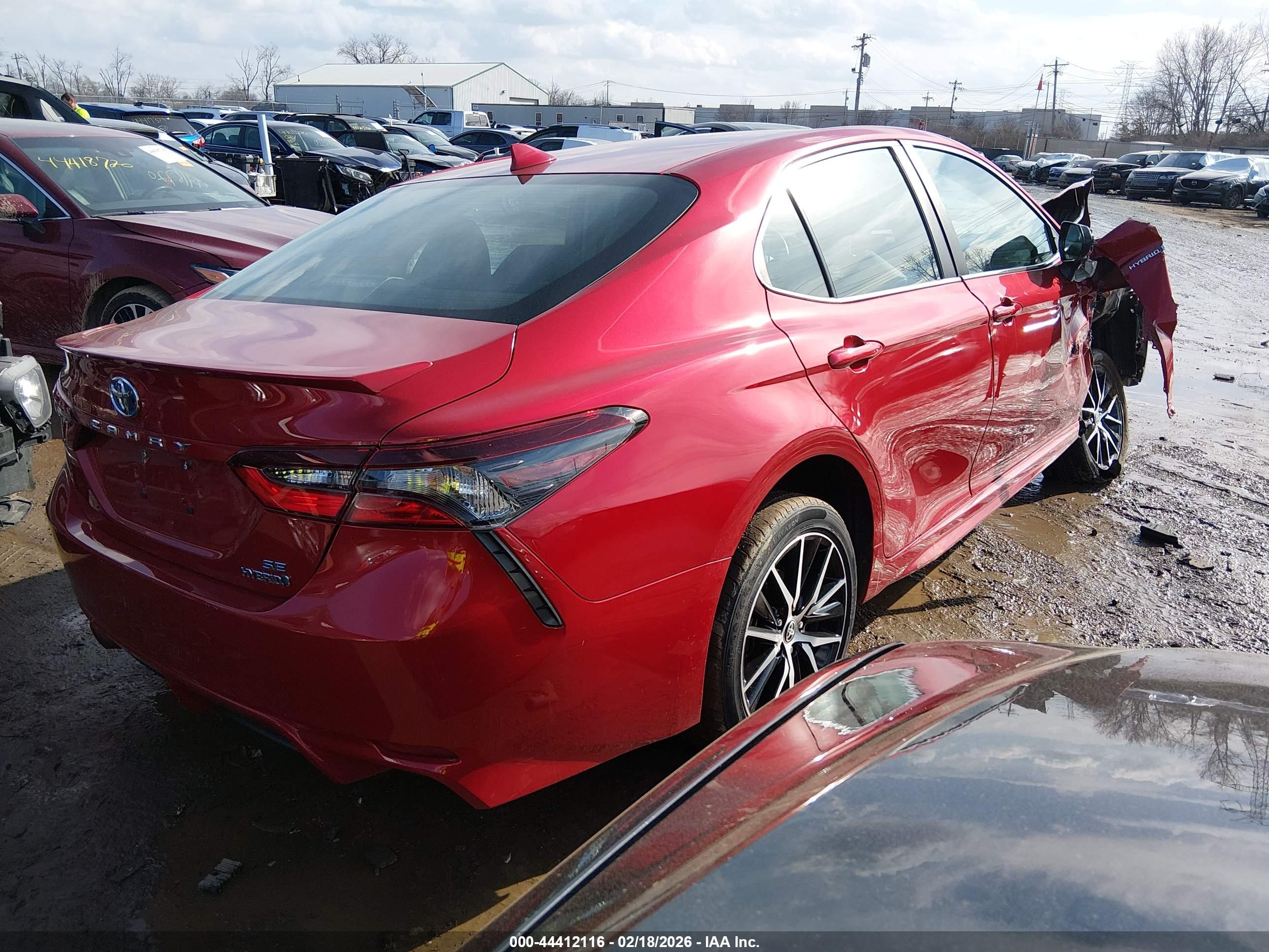 TOYOTA CAMRY image 4