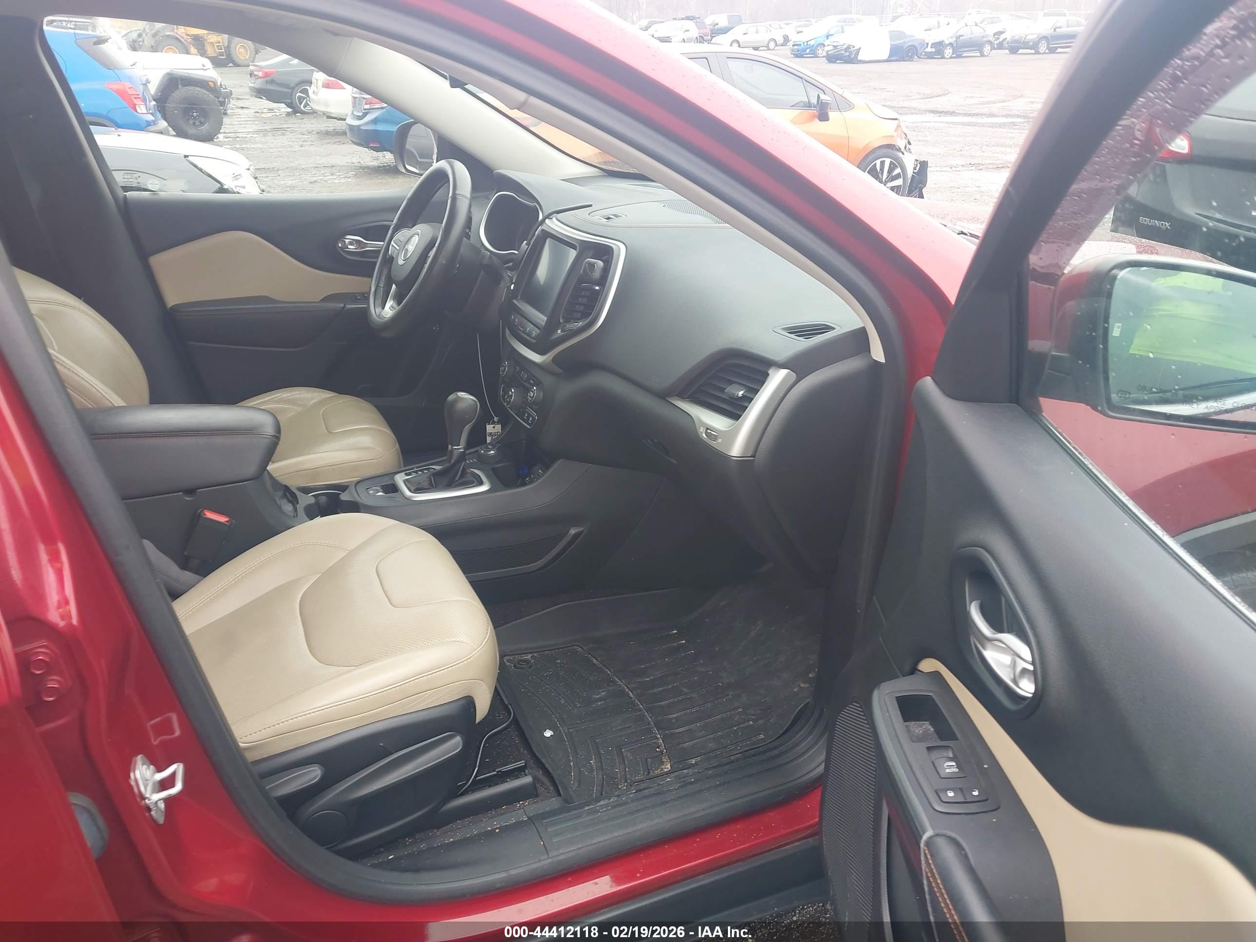 JEEP CHEROKEE image 5