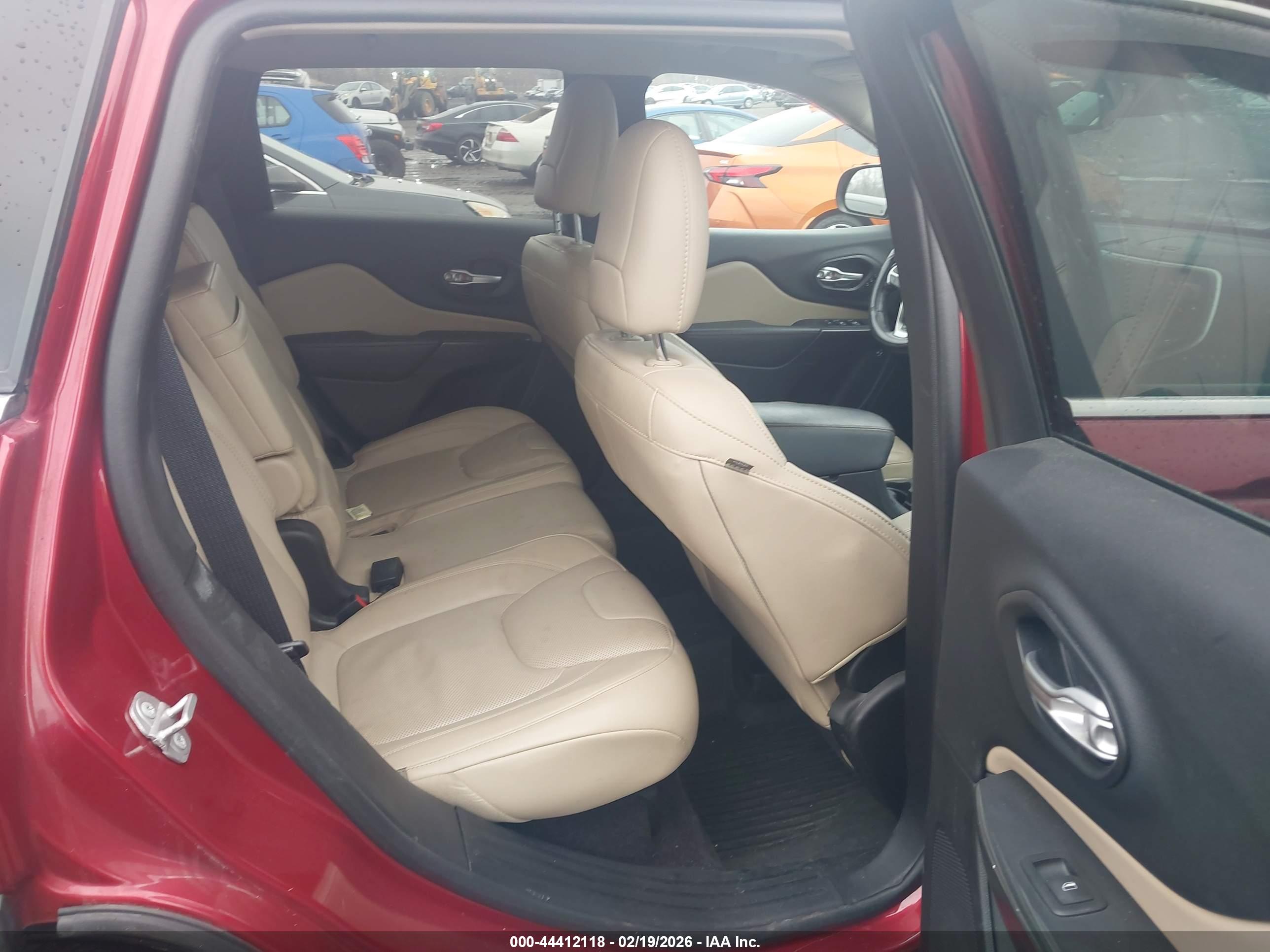 JEEP CHEROKEE image 8