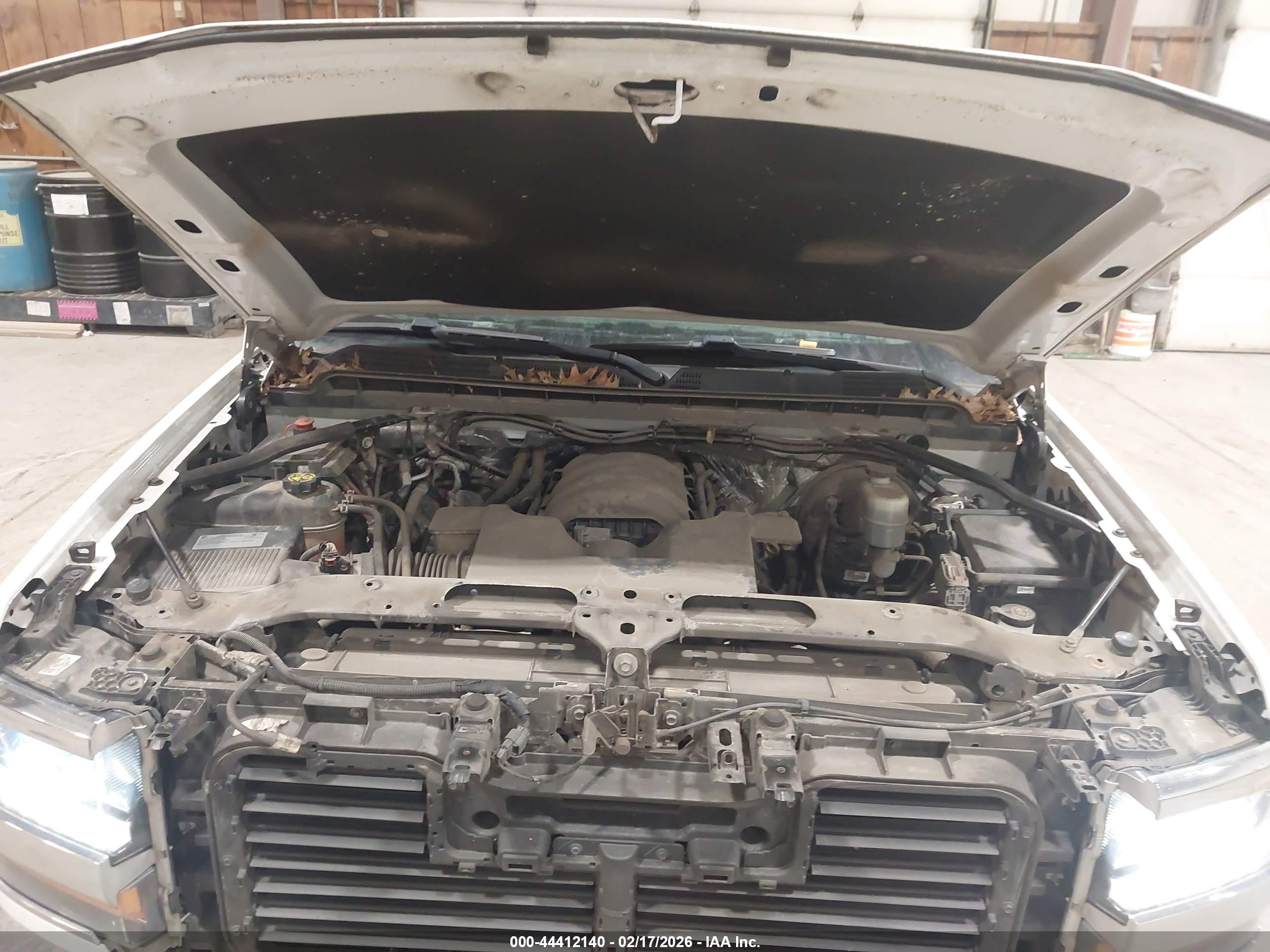 CHEVROLET SILVERADO image 10
