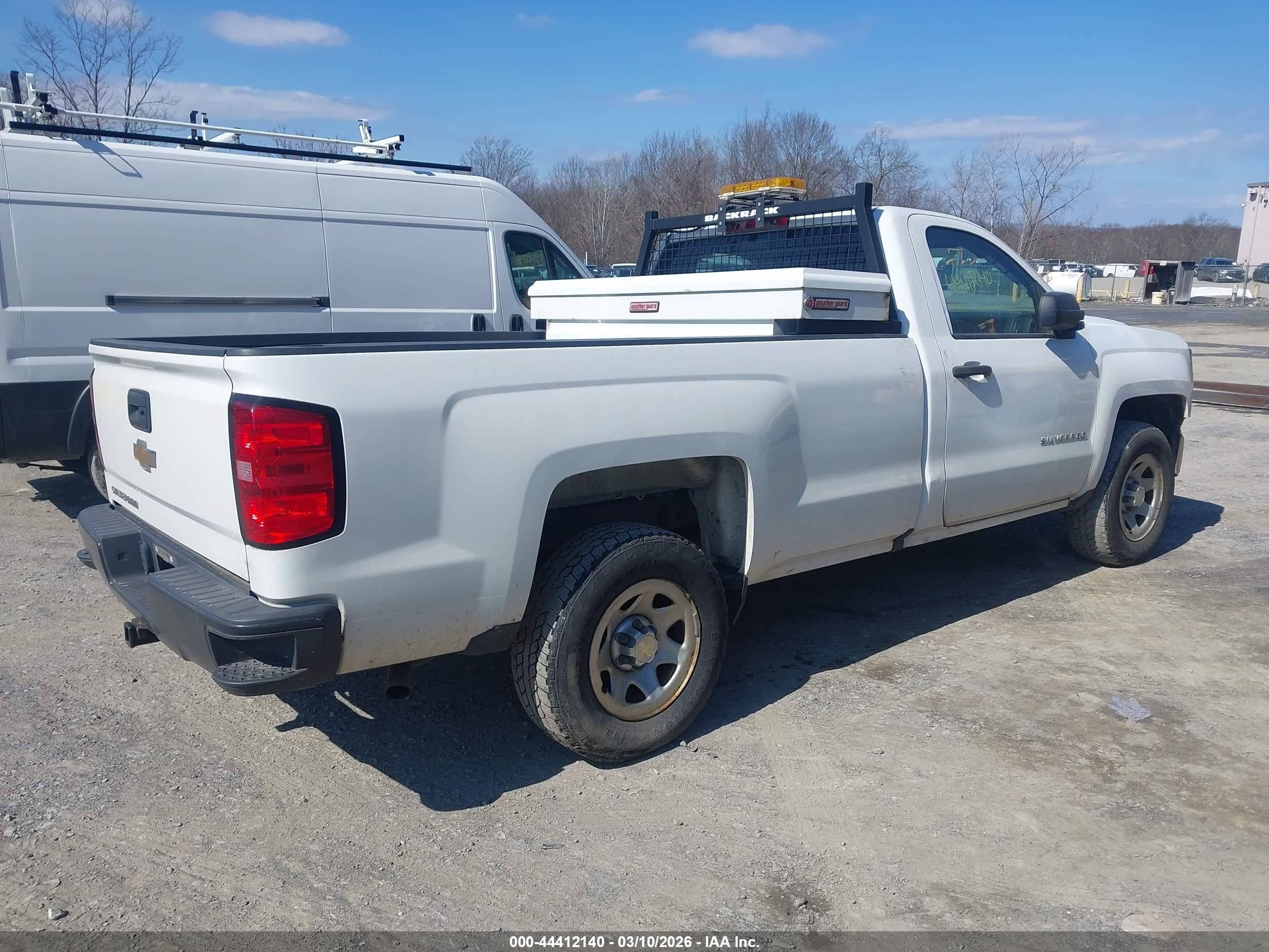 CHEVROLET SILVERADO image 4