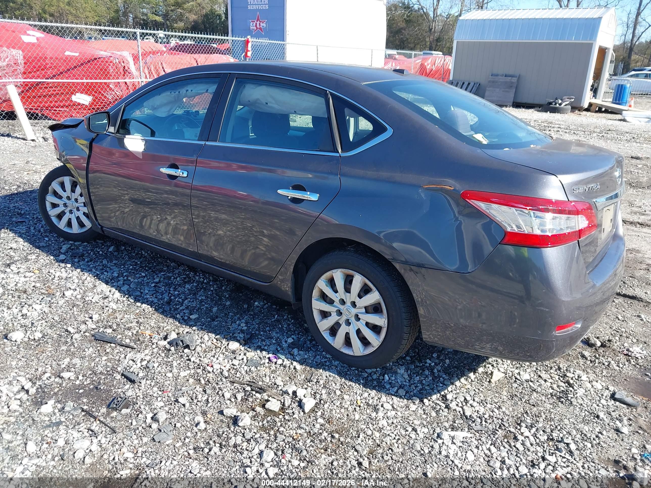 NISSAN SENTRA image 3
