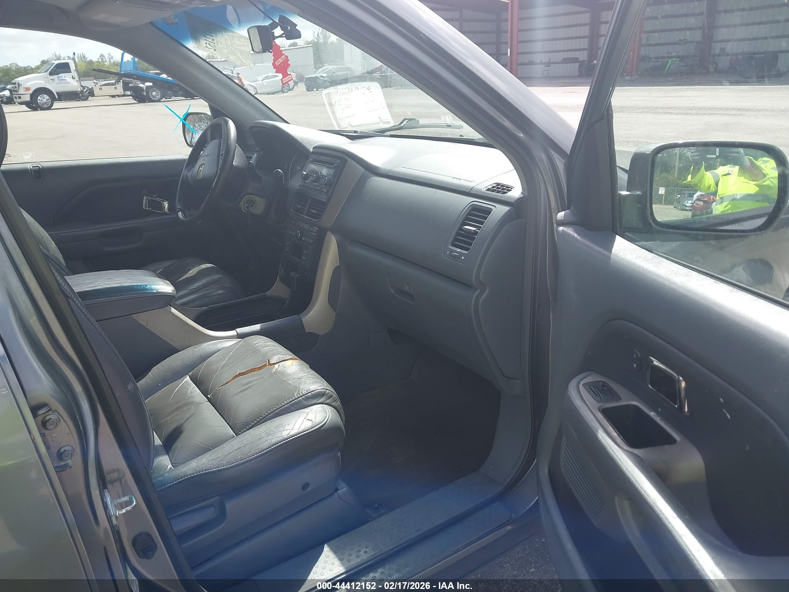 HONDA PILOT image 5