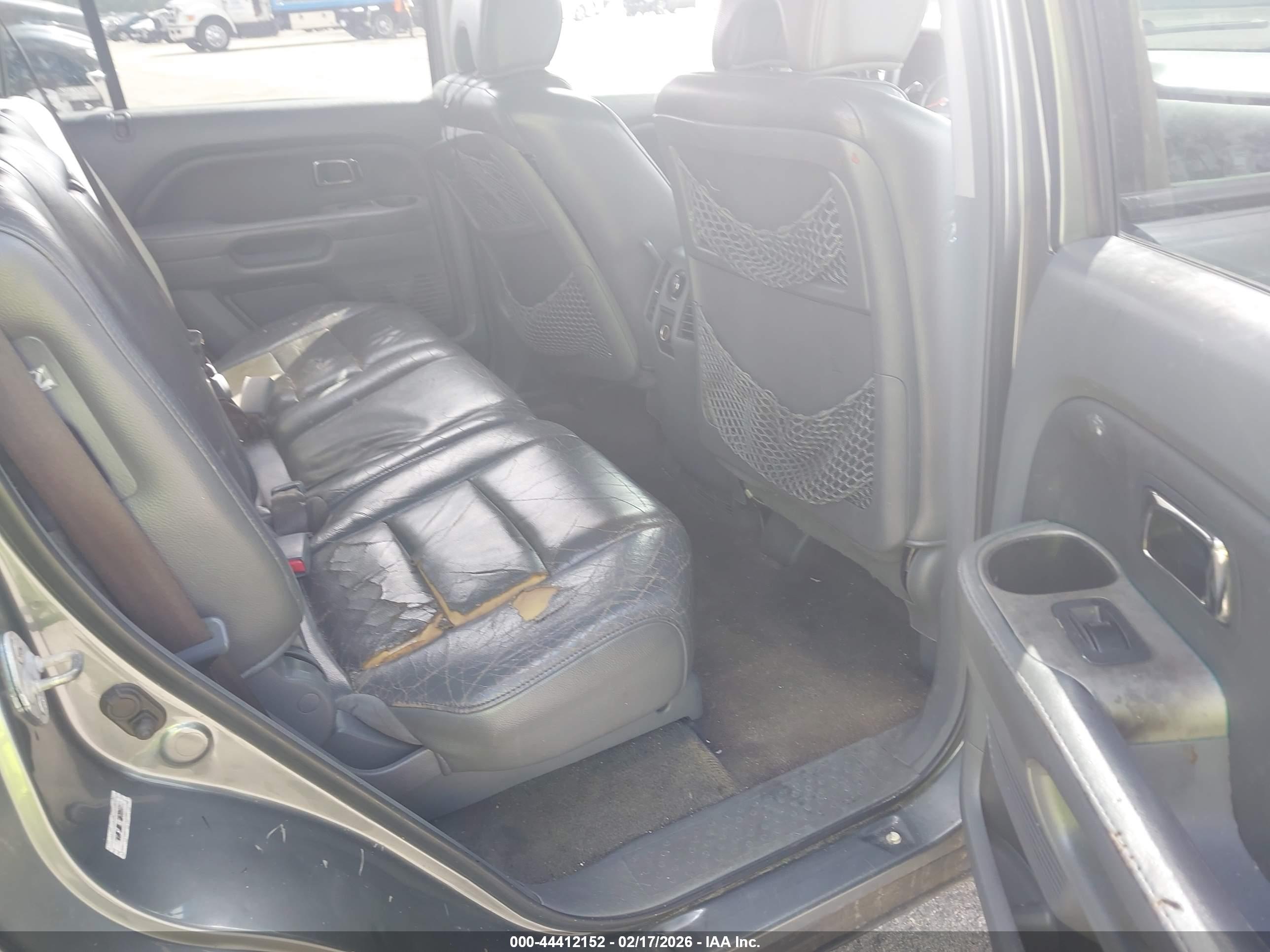 HONDA PILOT image 8