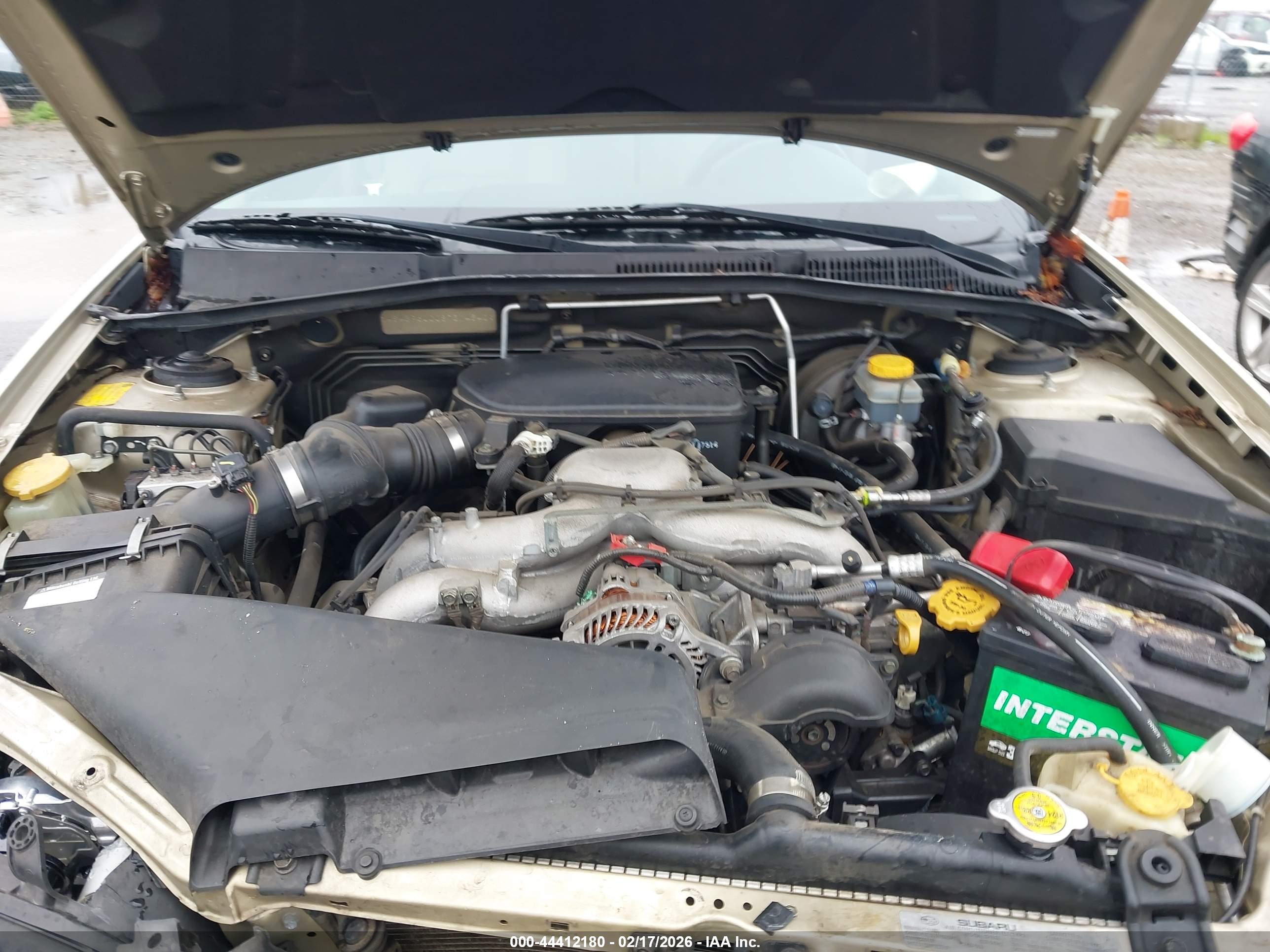 SUBARU OUTBACK image 10