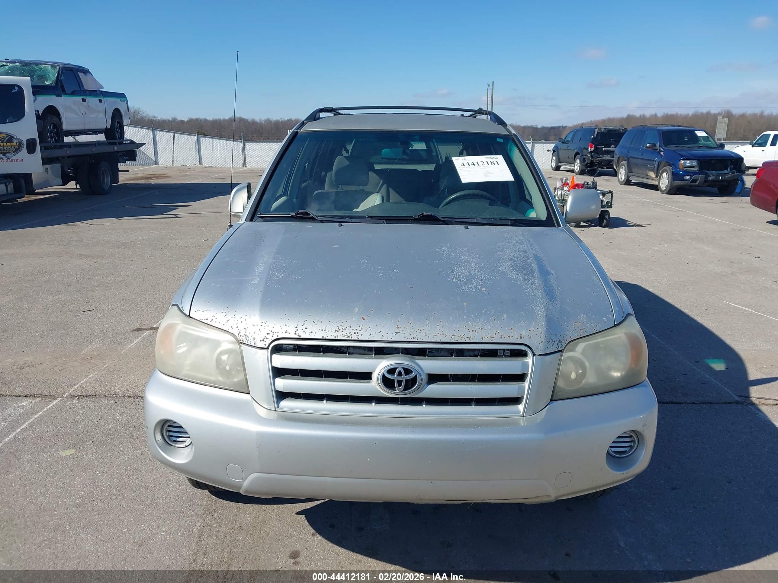 TOYOTA HIGHLANDER image 6