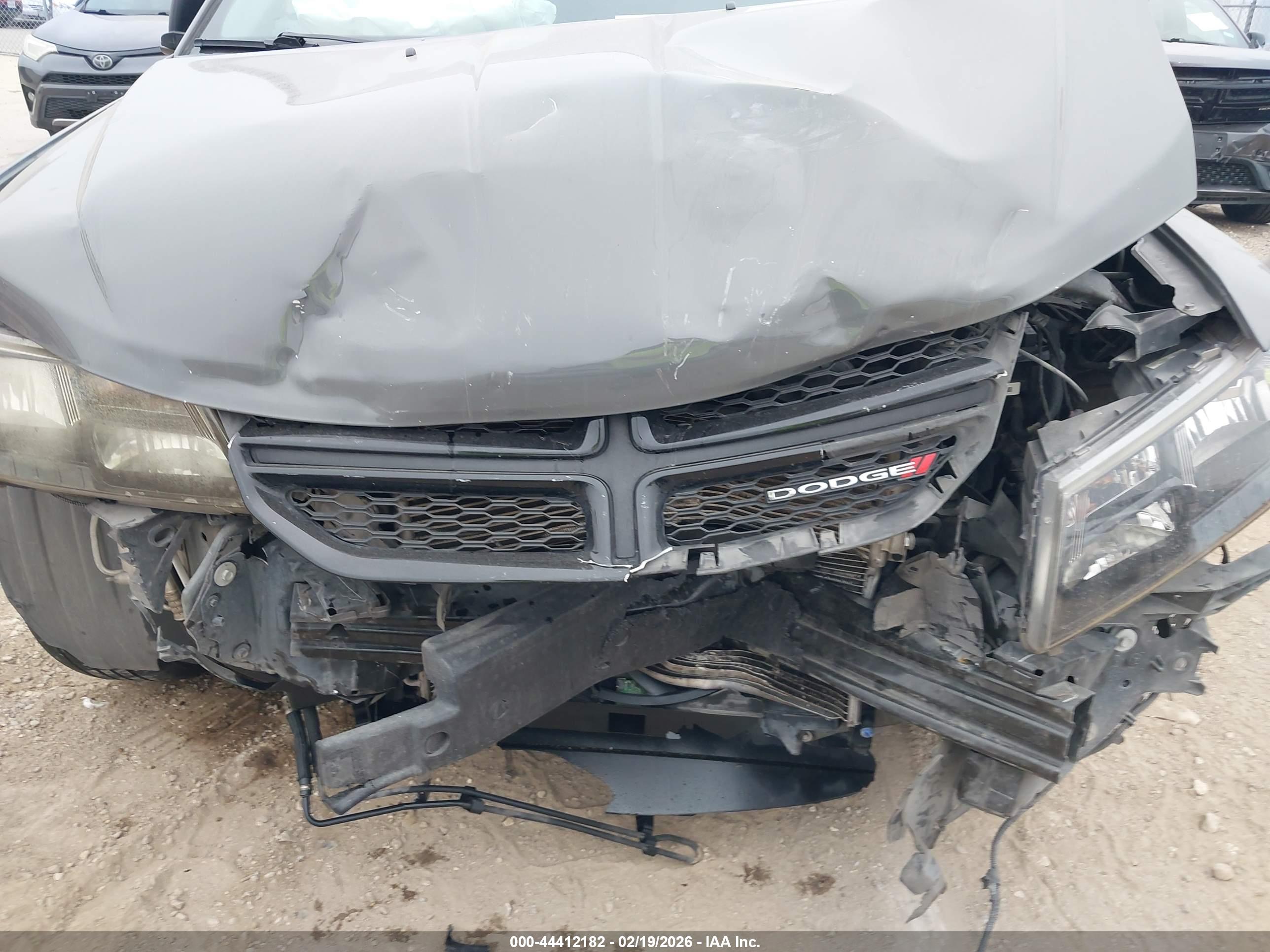DODGE JOURNEY image 6