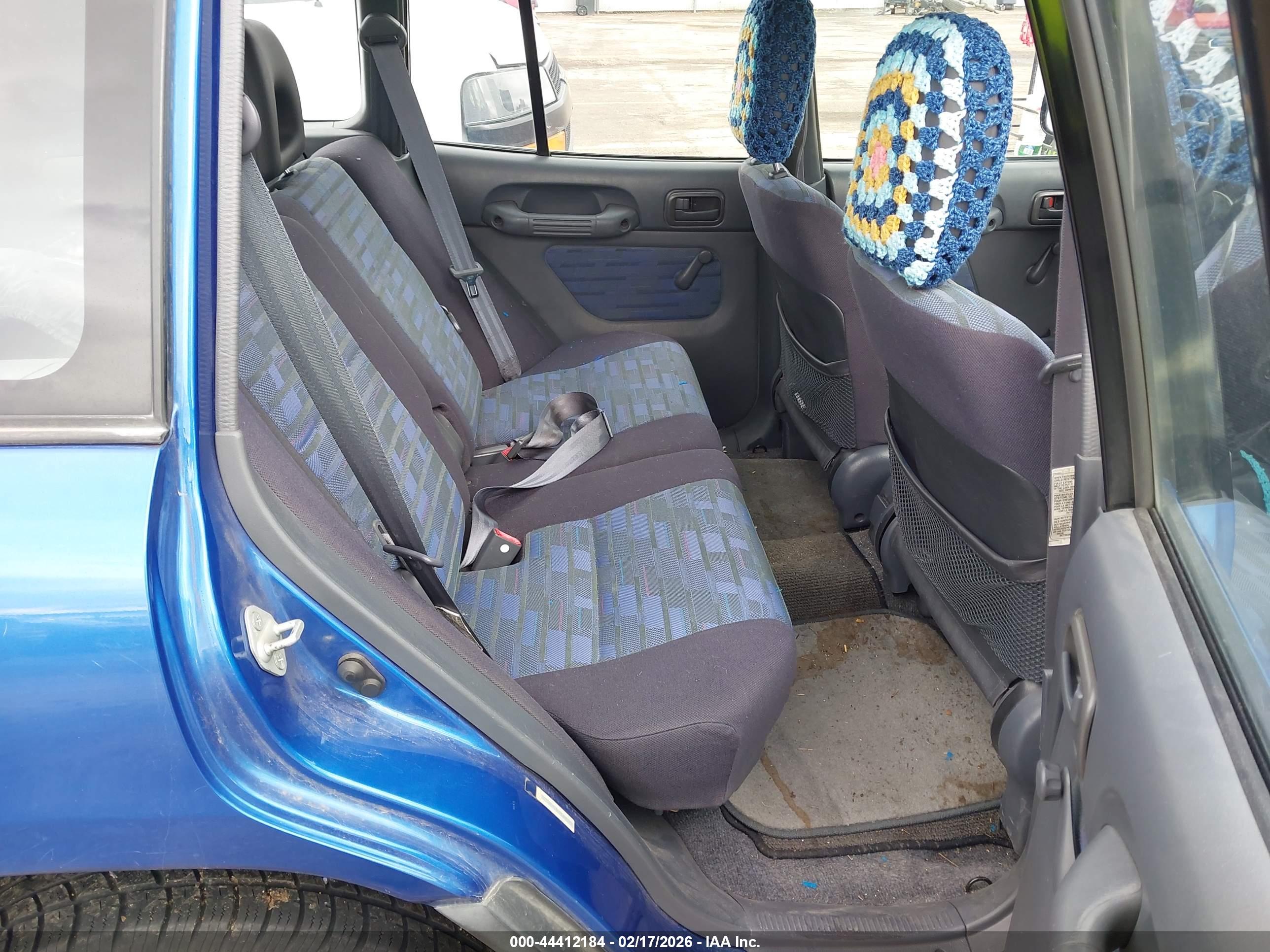 TOYOTA RAV4 image 8