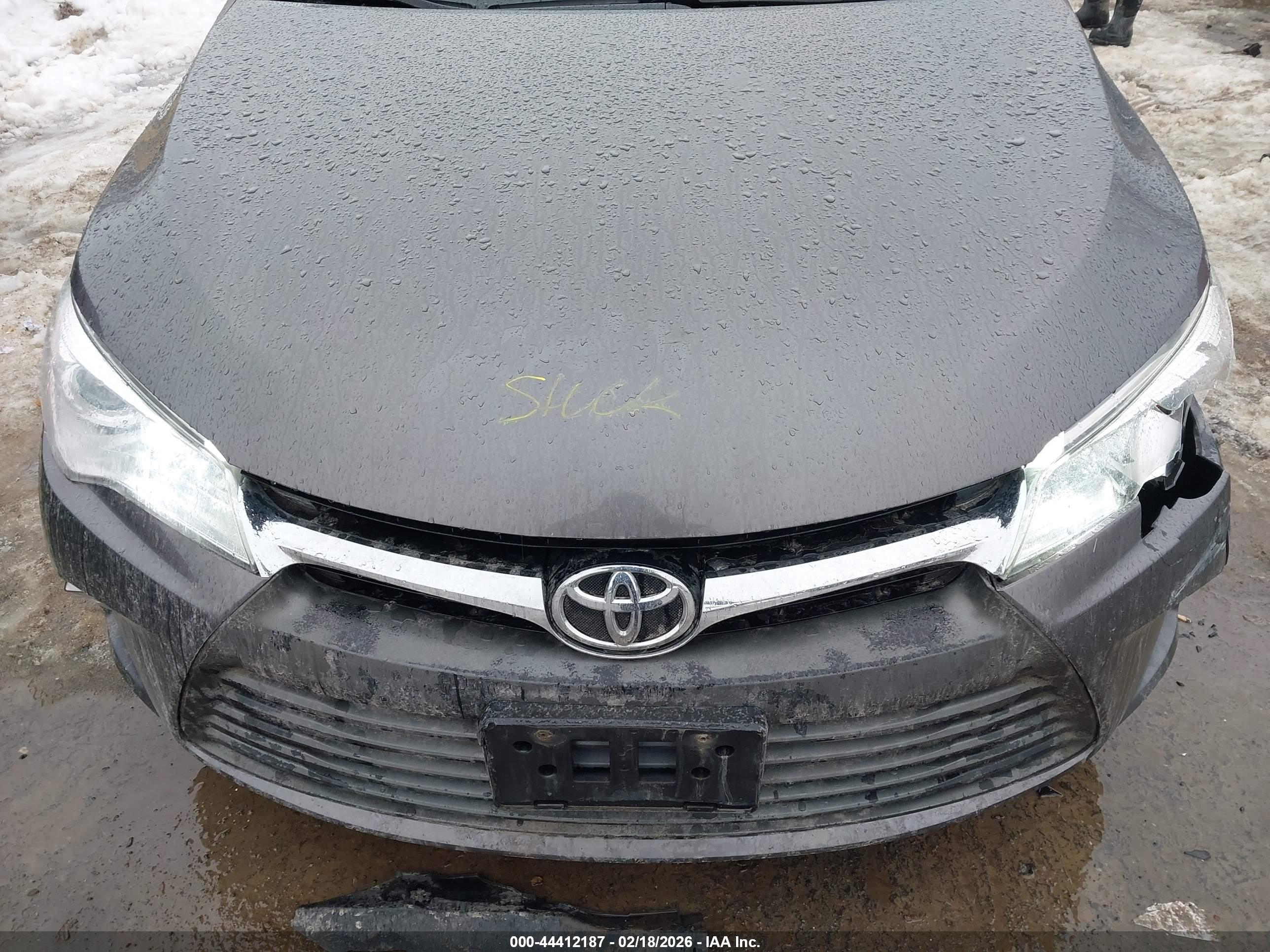 TOYOTA CAMRY image 10