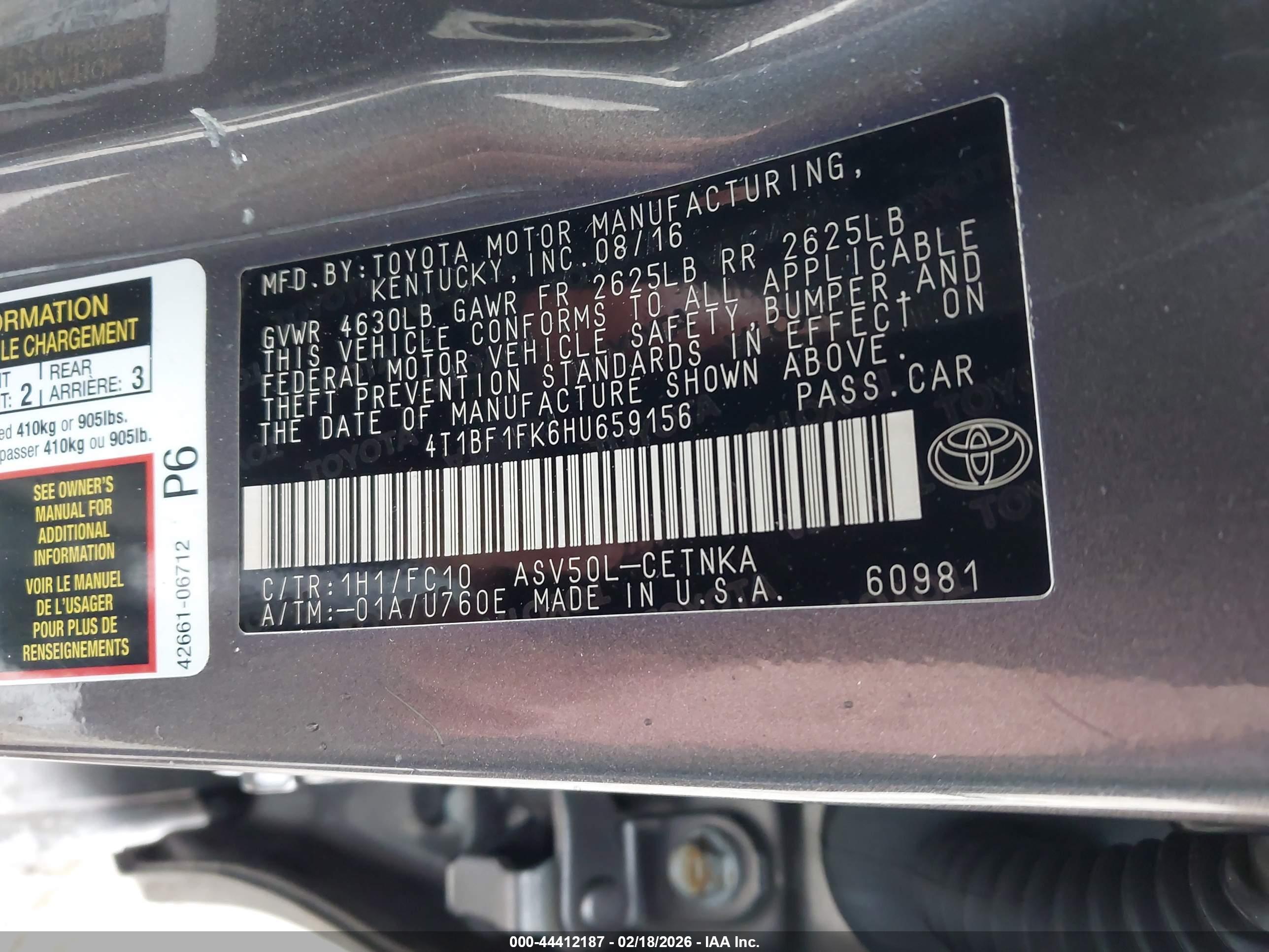 TOYOTA CAMRY image 9