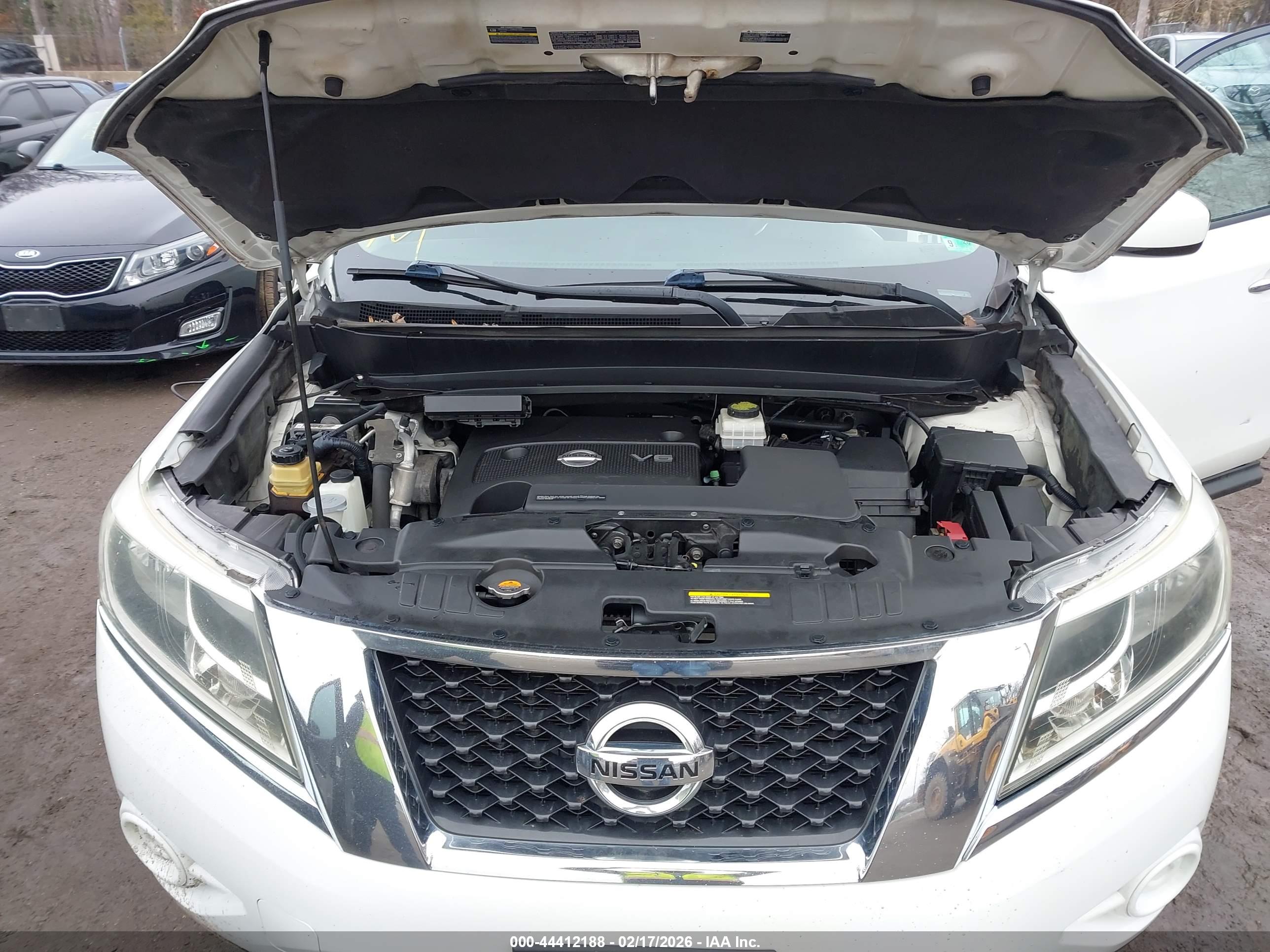 NISSAN PATHFINDER image 10