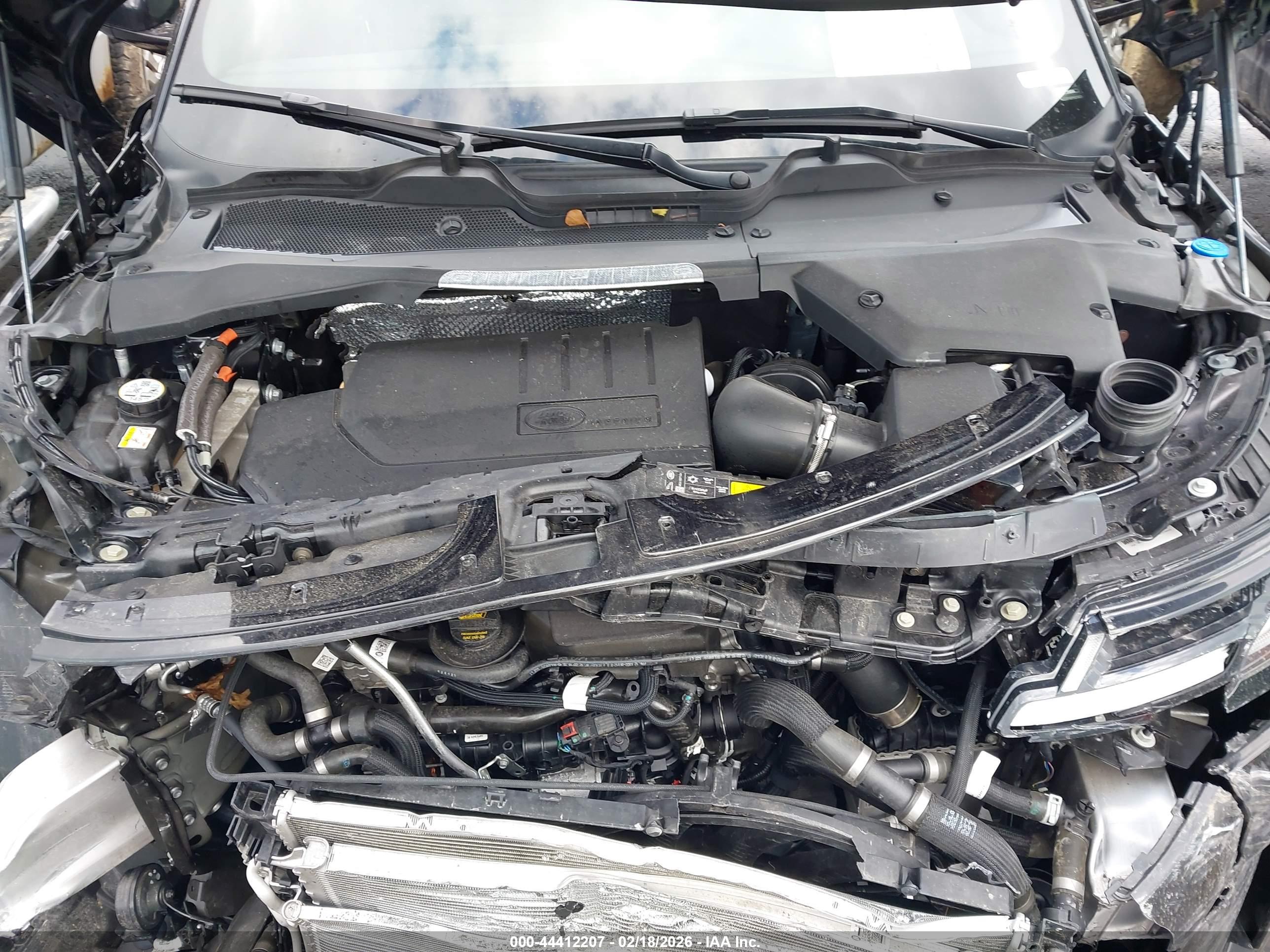 LAND ROVER image 10