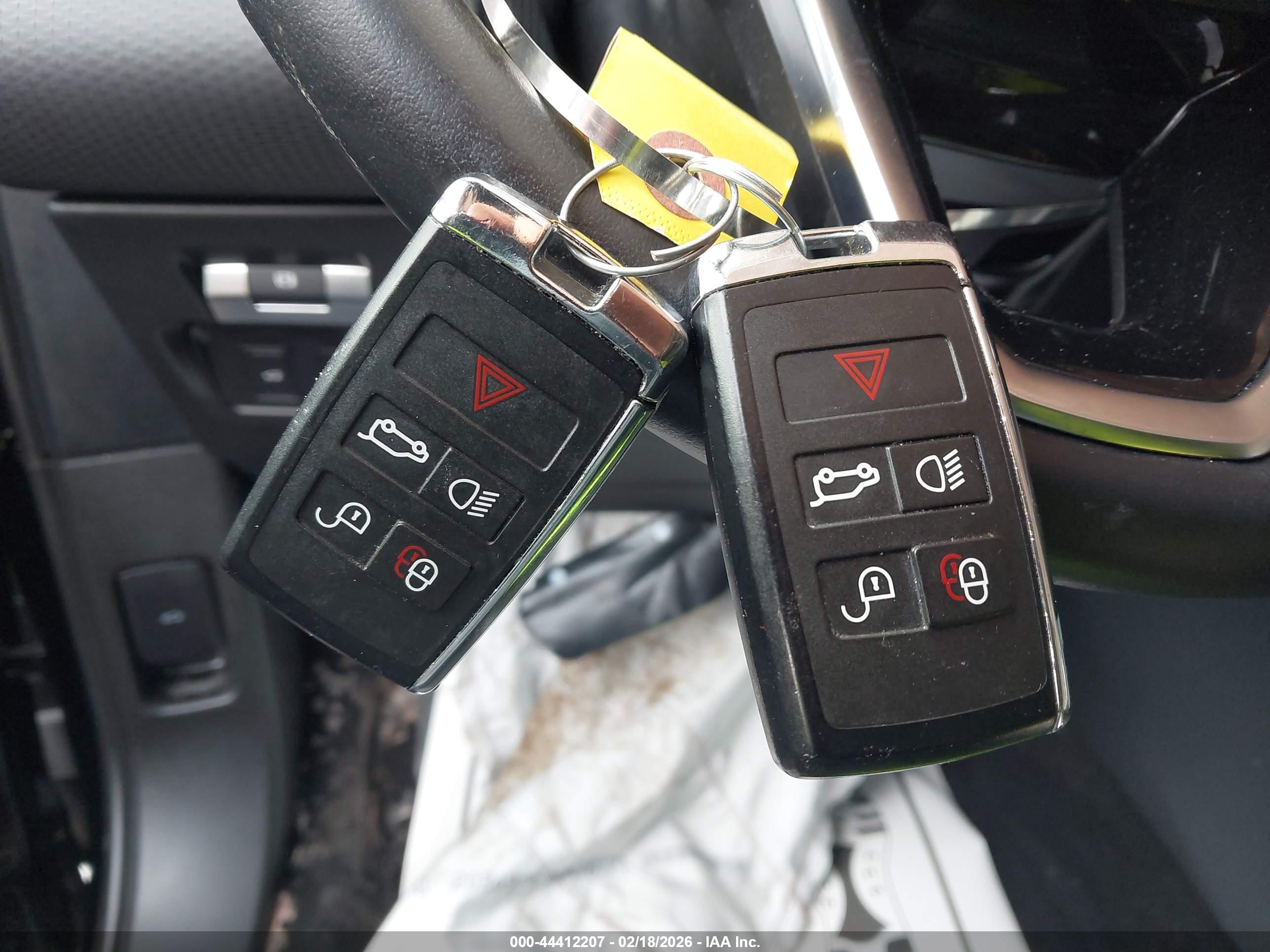 LAND ROVER image 11