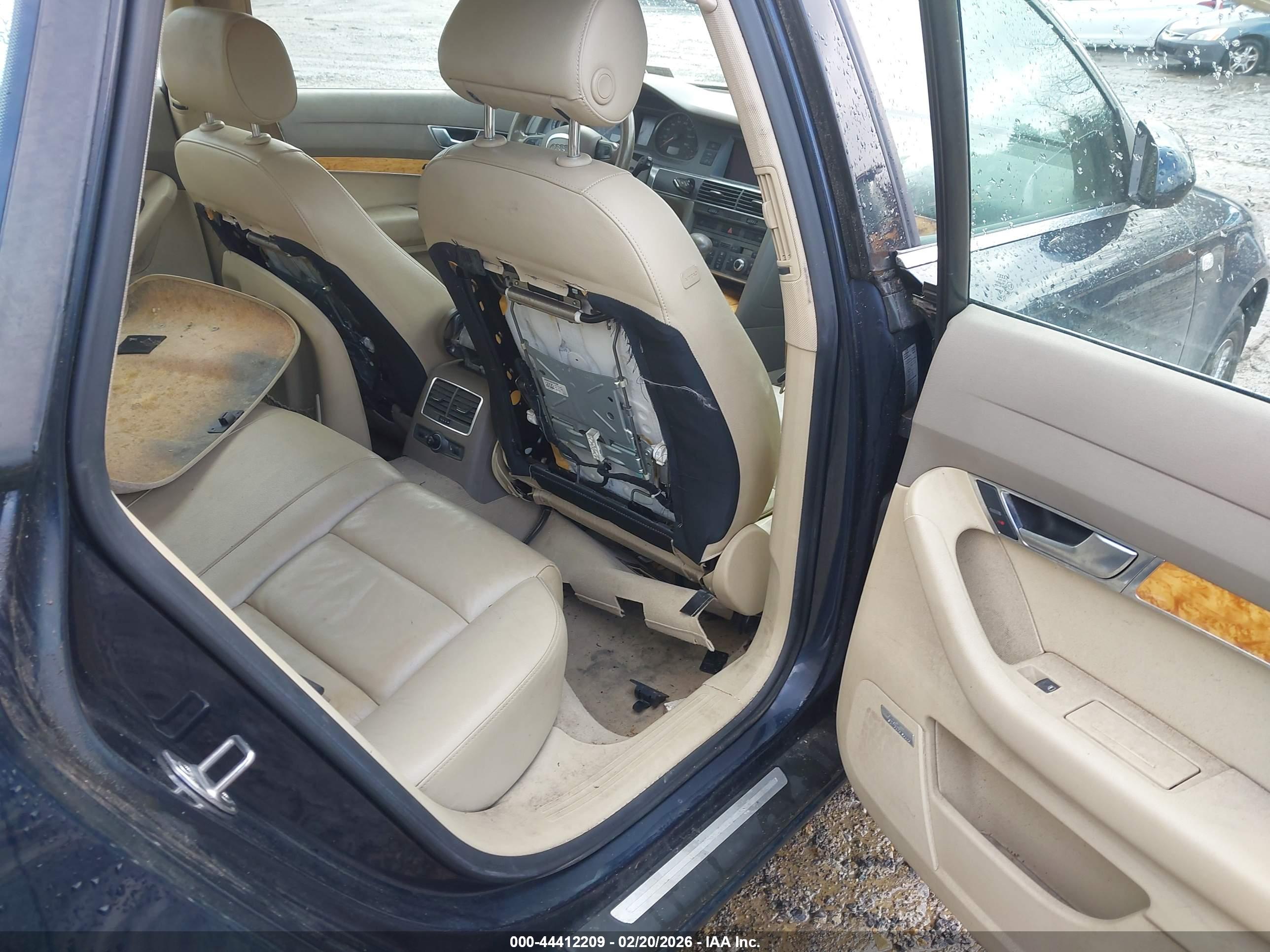 AUDI A6 image 8