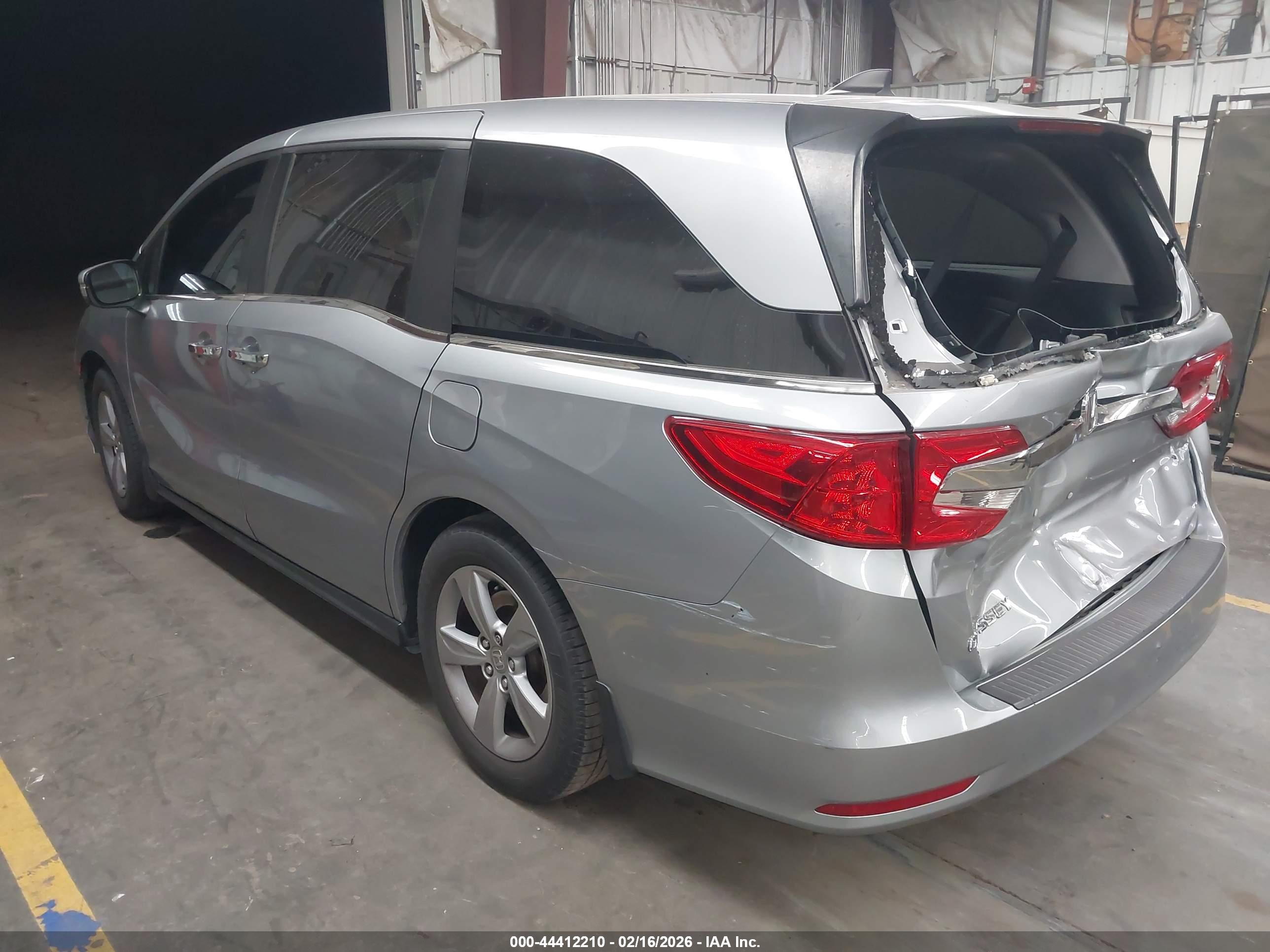 HONDA ODYSSEY image 3