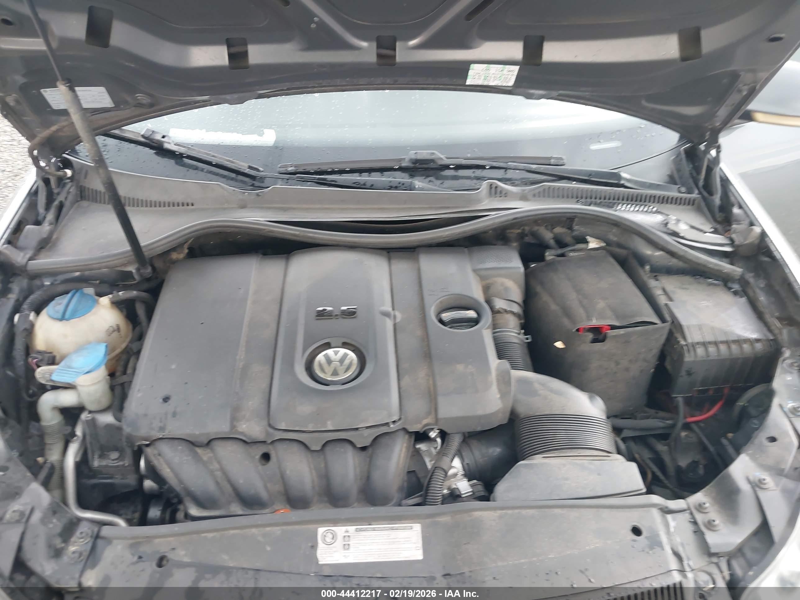 VOLKSWAGEN JETTA image 10