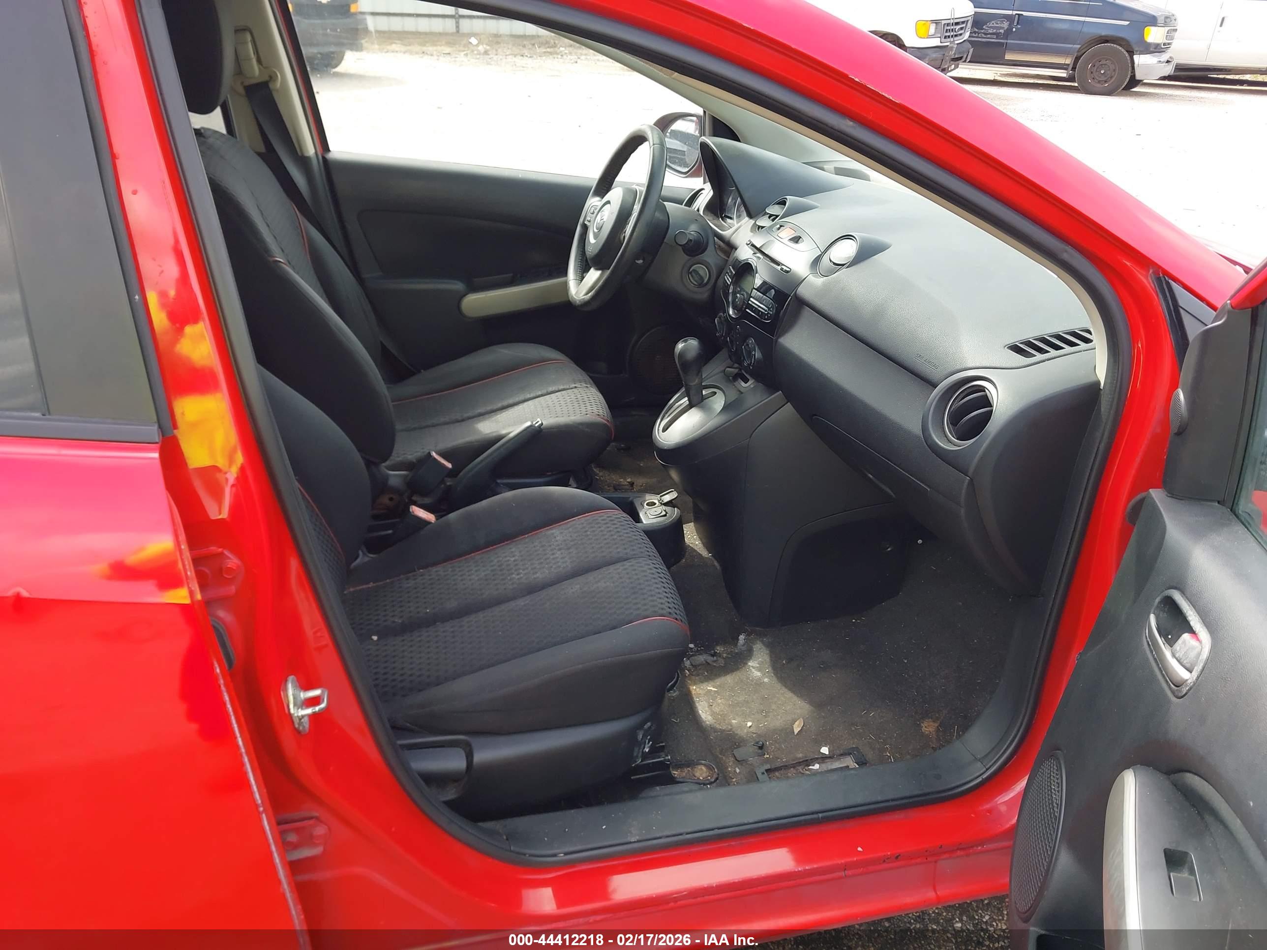 MAZDA MAZDA2 image 5