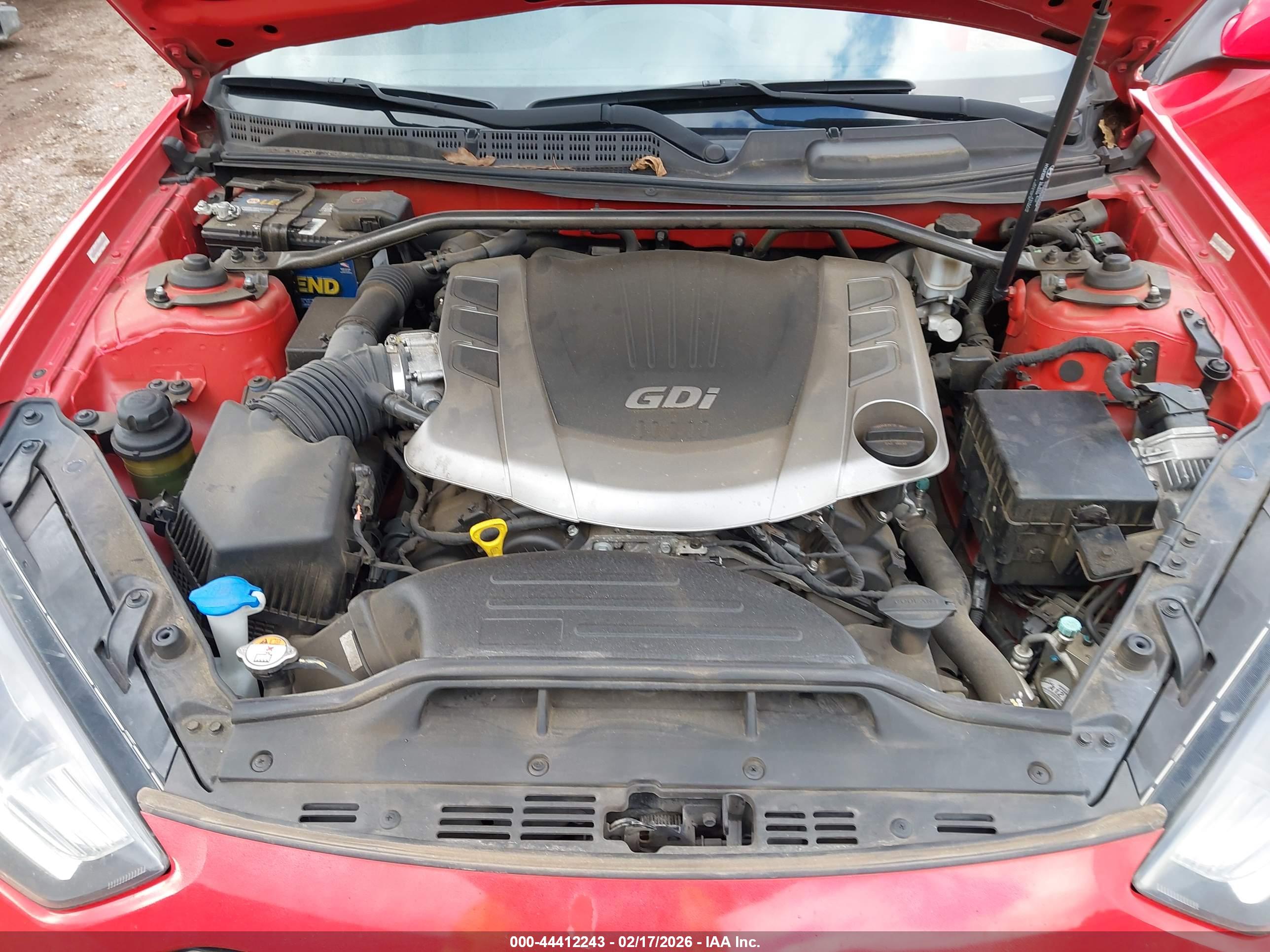 HYUNDAI GENESIS image 10