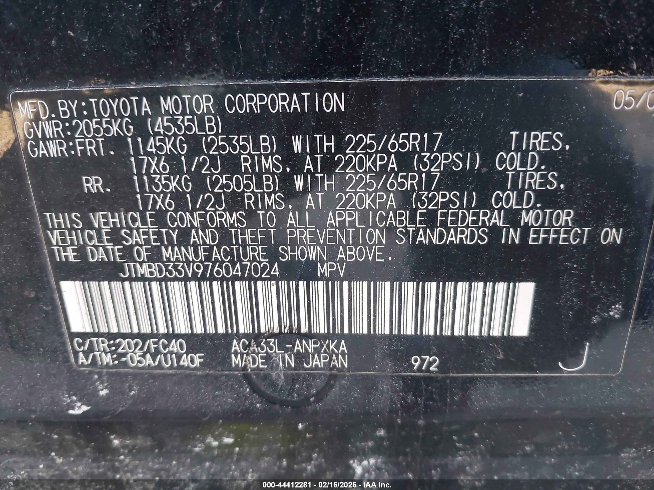 TOYOTA RAV4 image 9