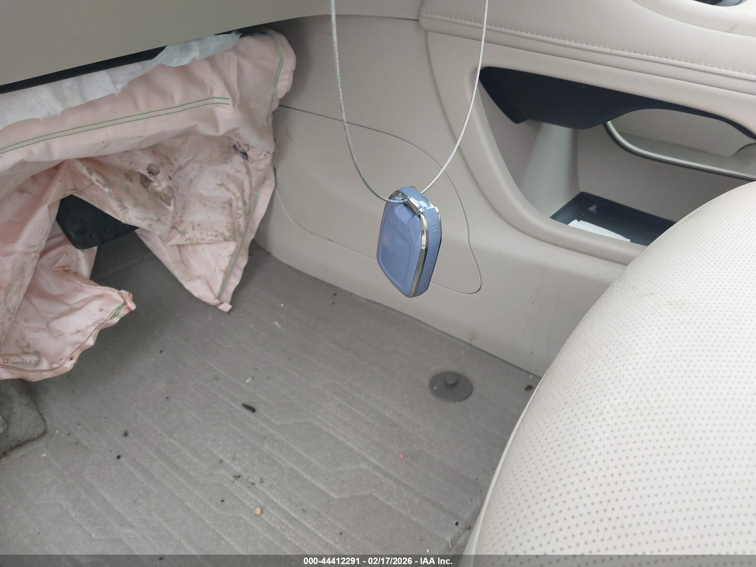 GMC ACADIA image 11