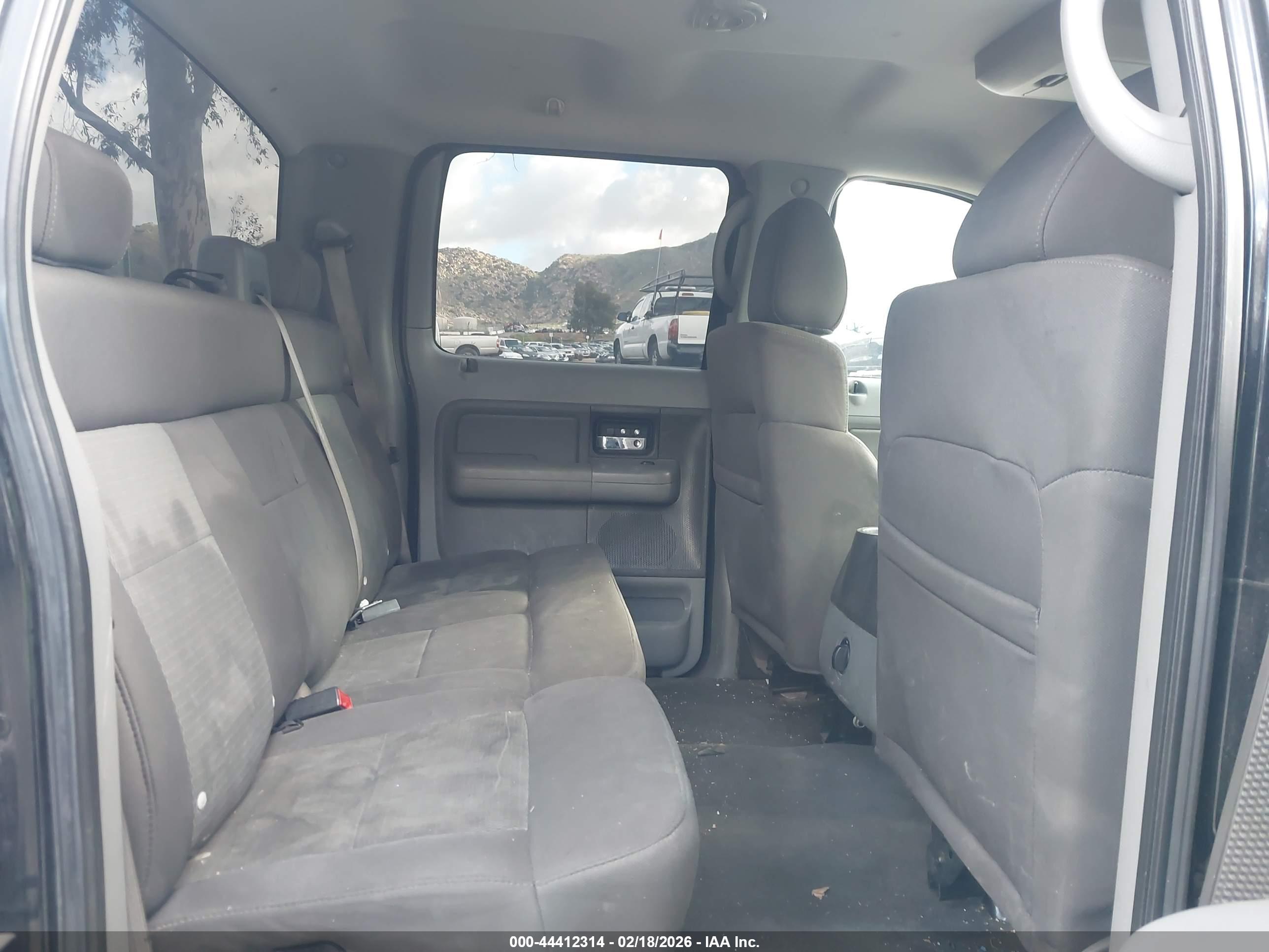 FORD F-150 image 8