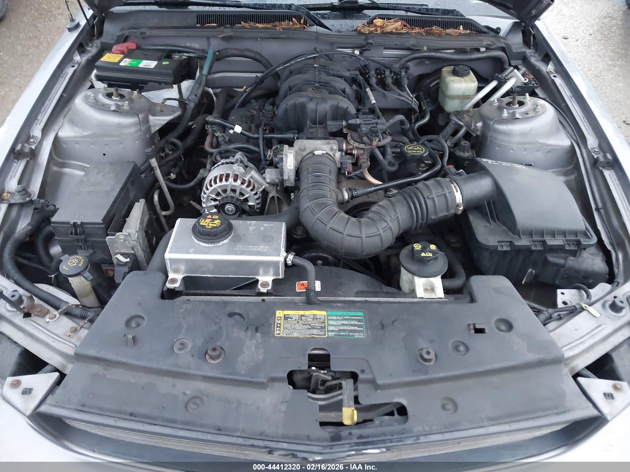 FORD MUSTANG image 10