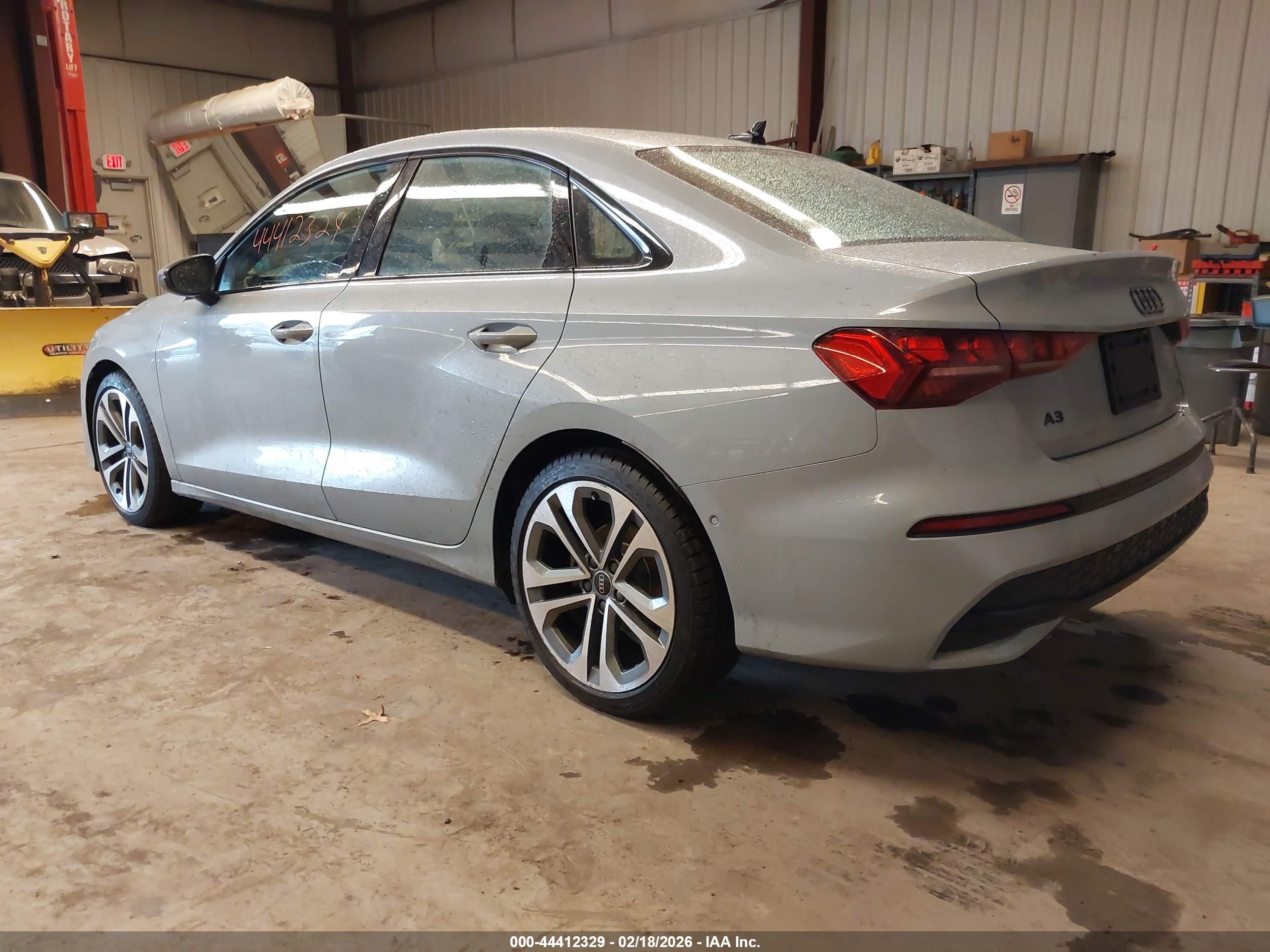 AUDI A3 image 3