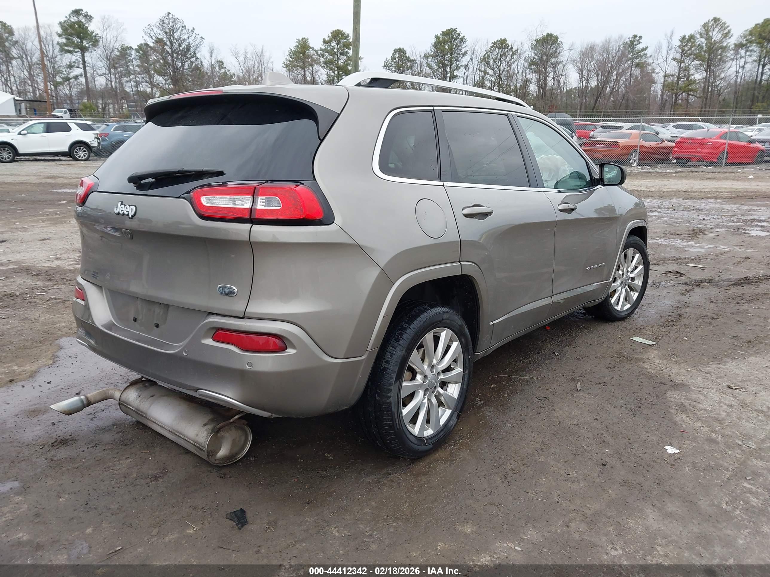 JEEP CHEROKEE image 4