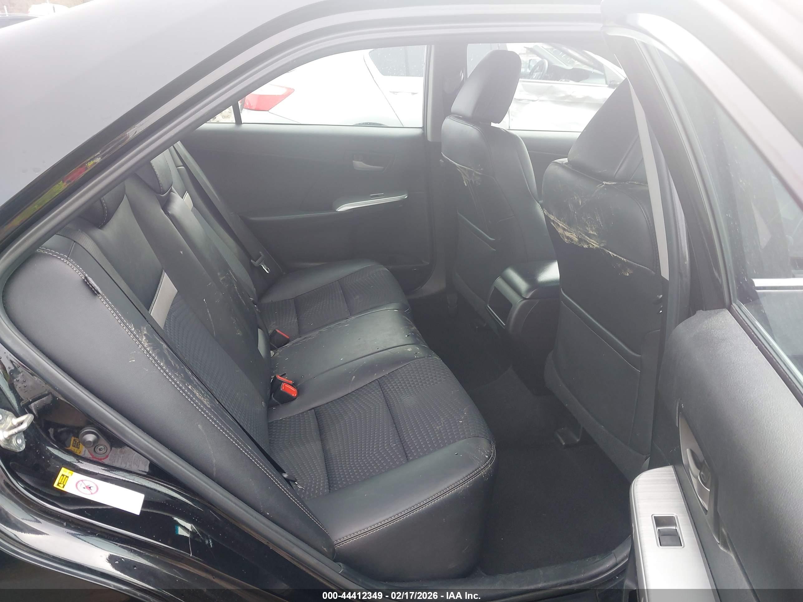 TOYOTA CAMRY image 8