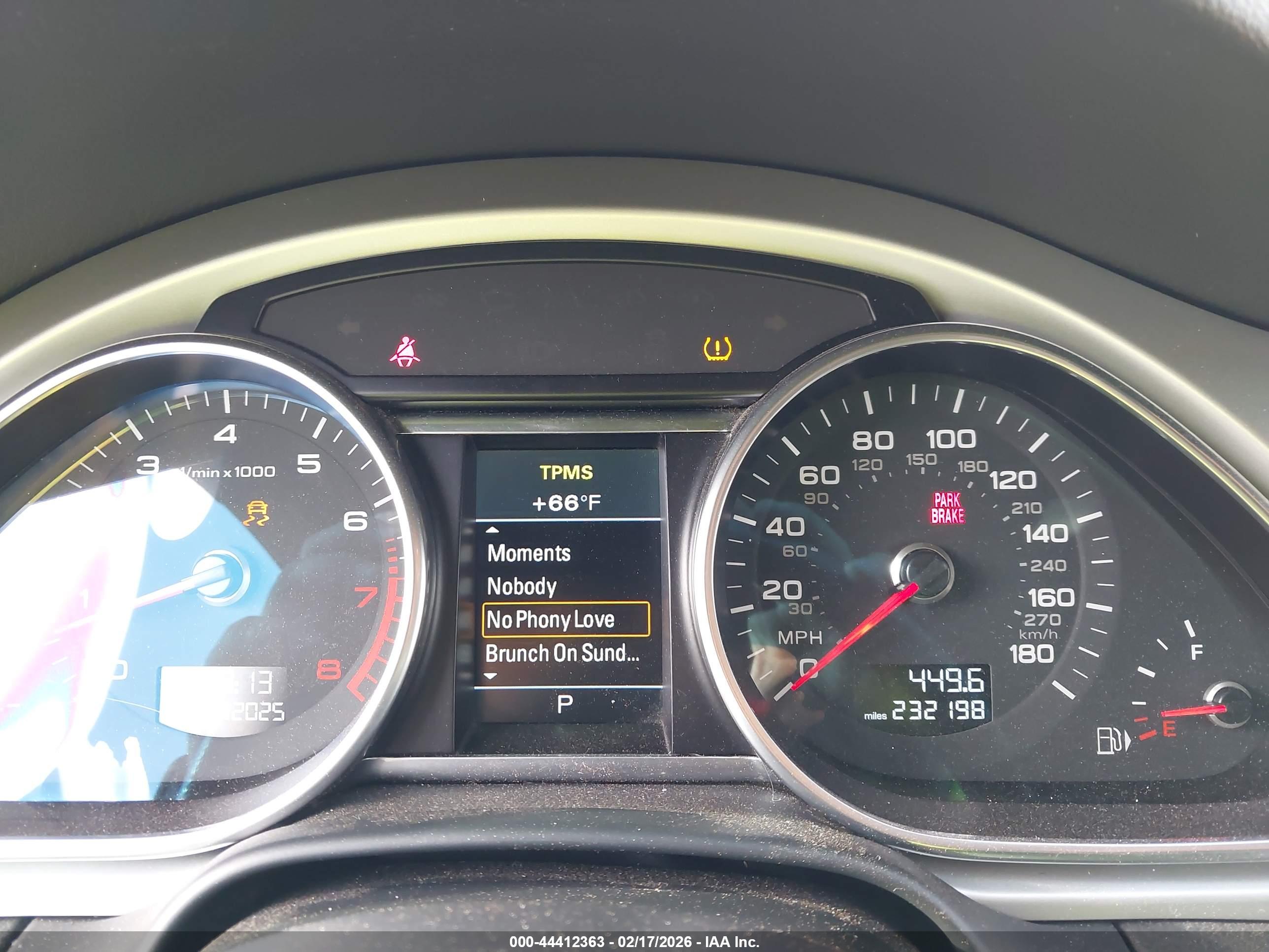 AUDI Q7 image 7