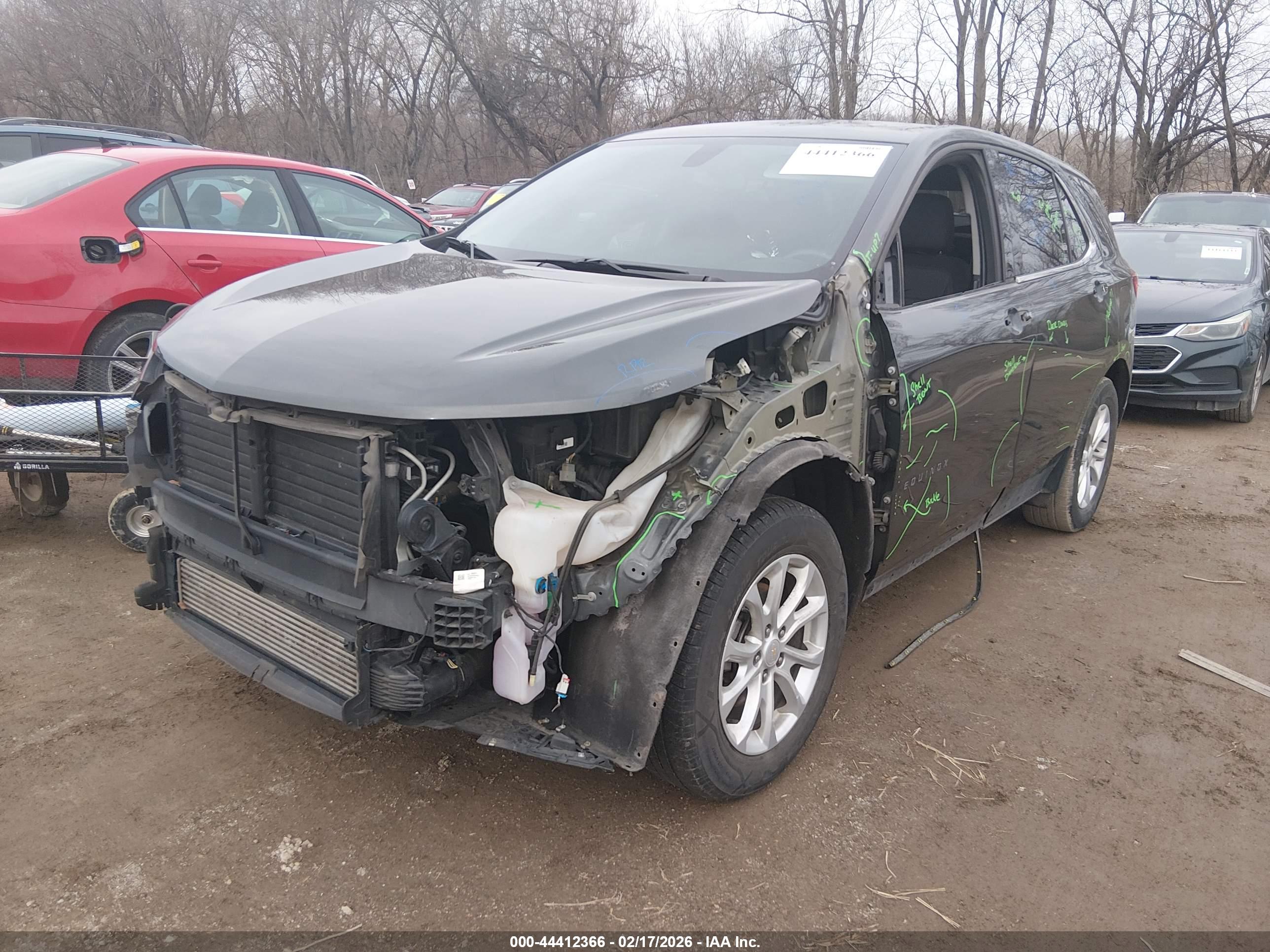 CHEVROLET EQUINOX image 2