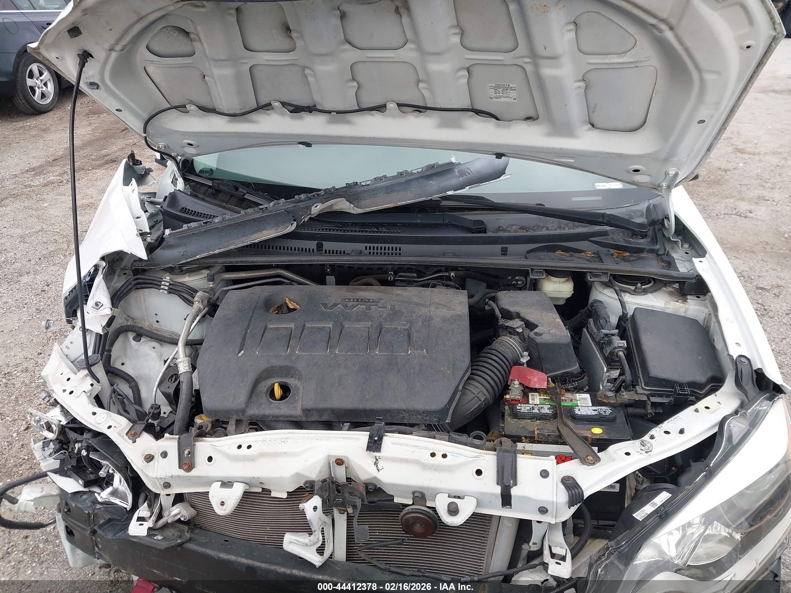 TOYOTA COROLLA image 10